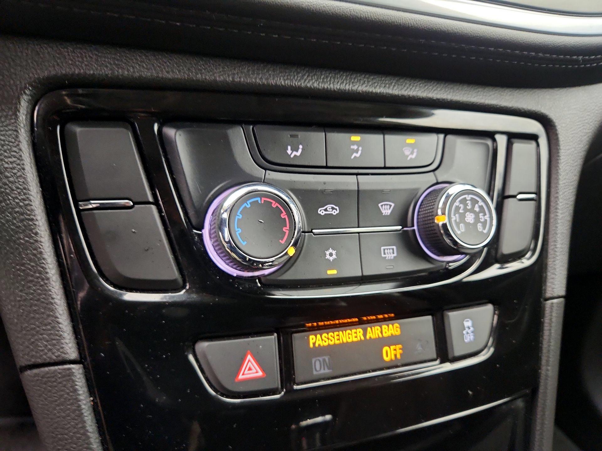 Thumbnail: 2022 Buick Encore - 16