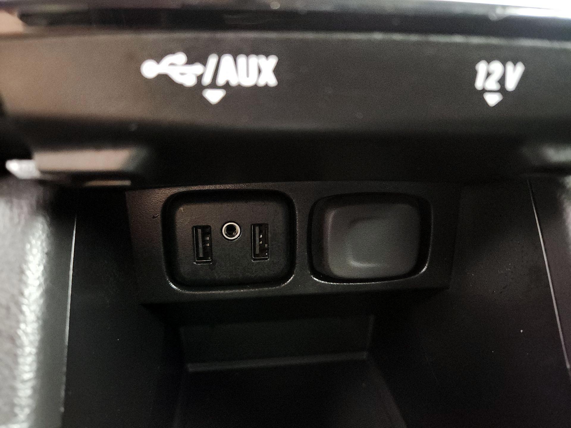 Thumbnail: 2022 Buick Encore - 18