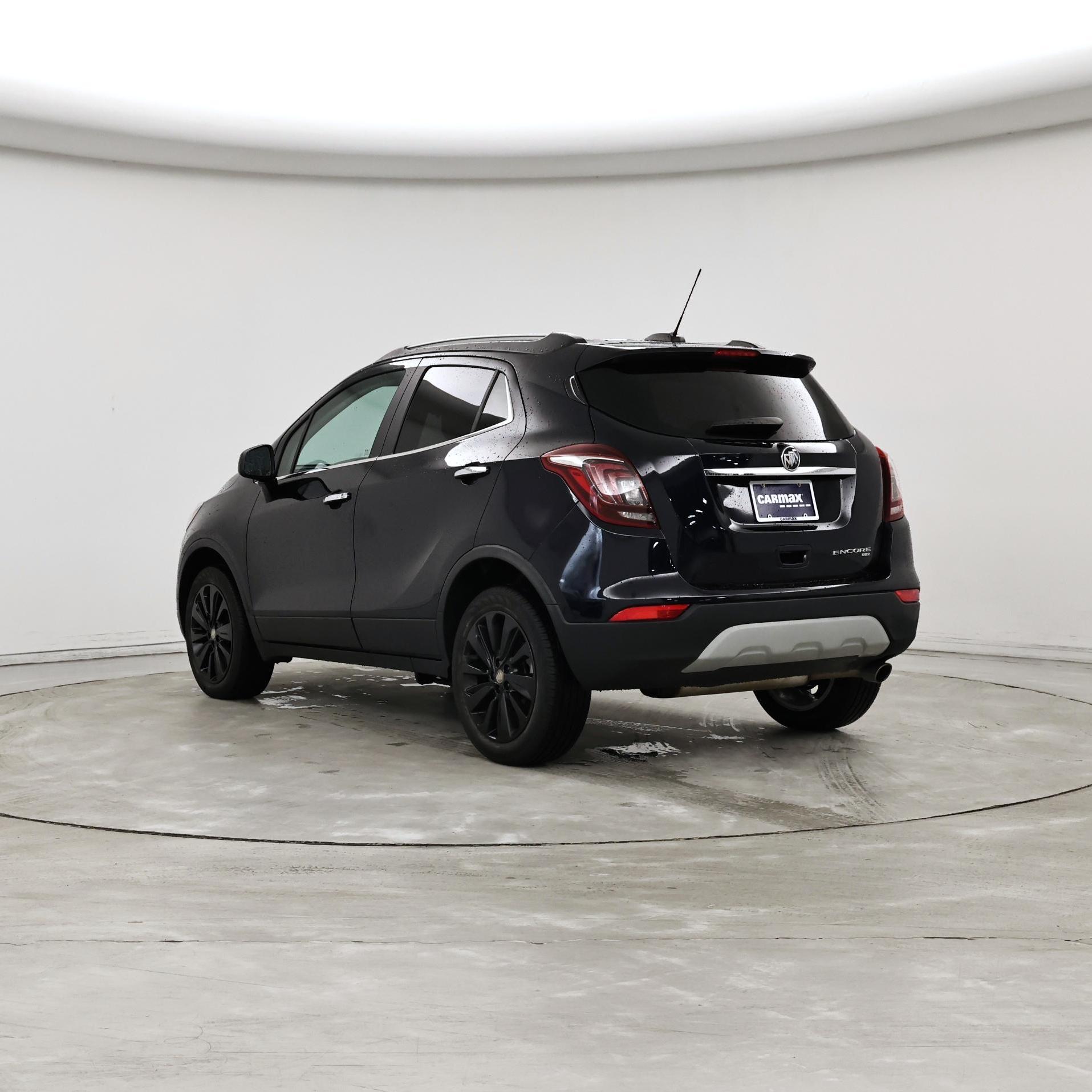 Thumbnail: 2022 Buick Encore - 2