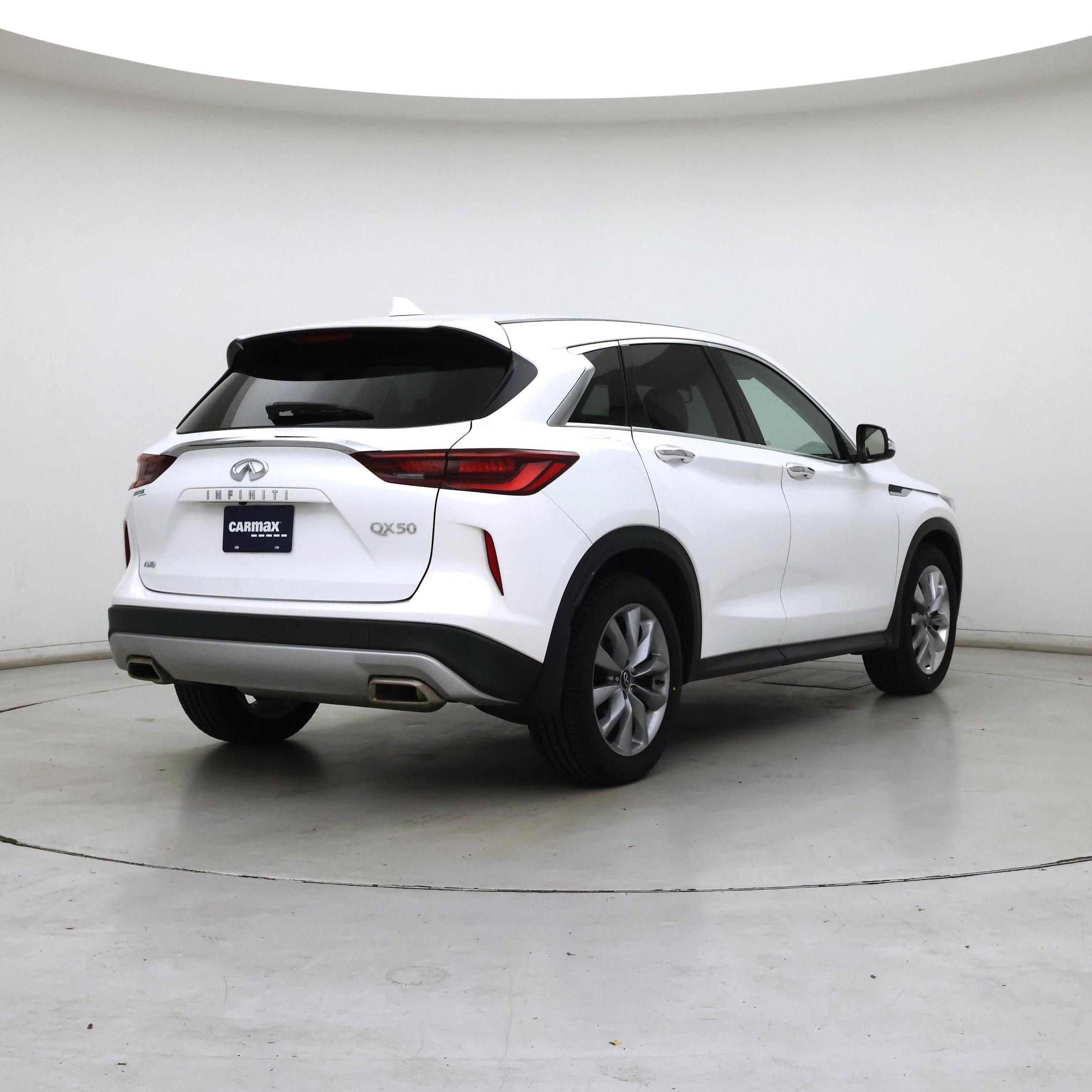 Thumbnail: 2022 INFINITI QX50 - 8
