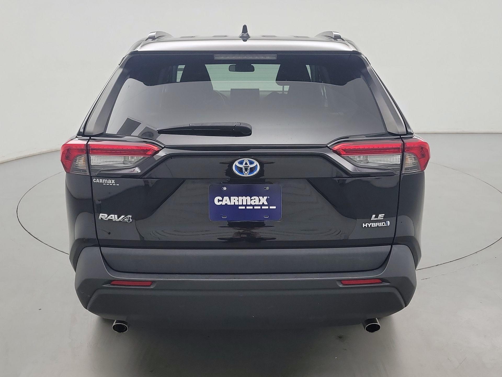 Thumbnail: 2021 Toyota RAV4 - 6