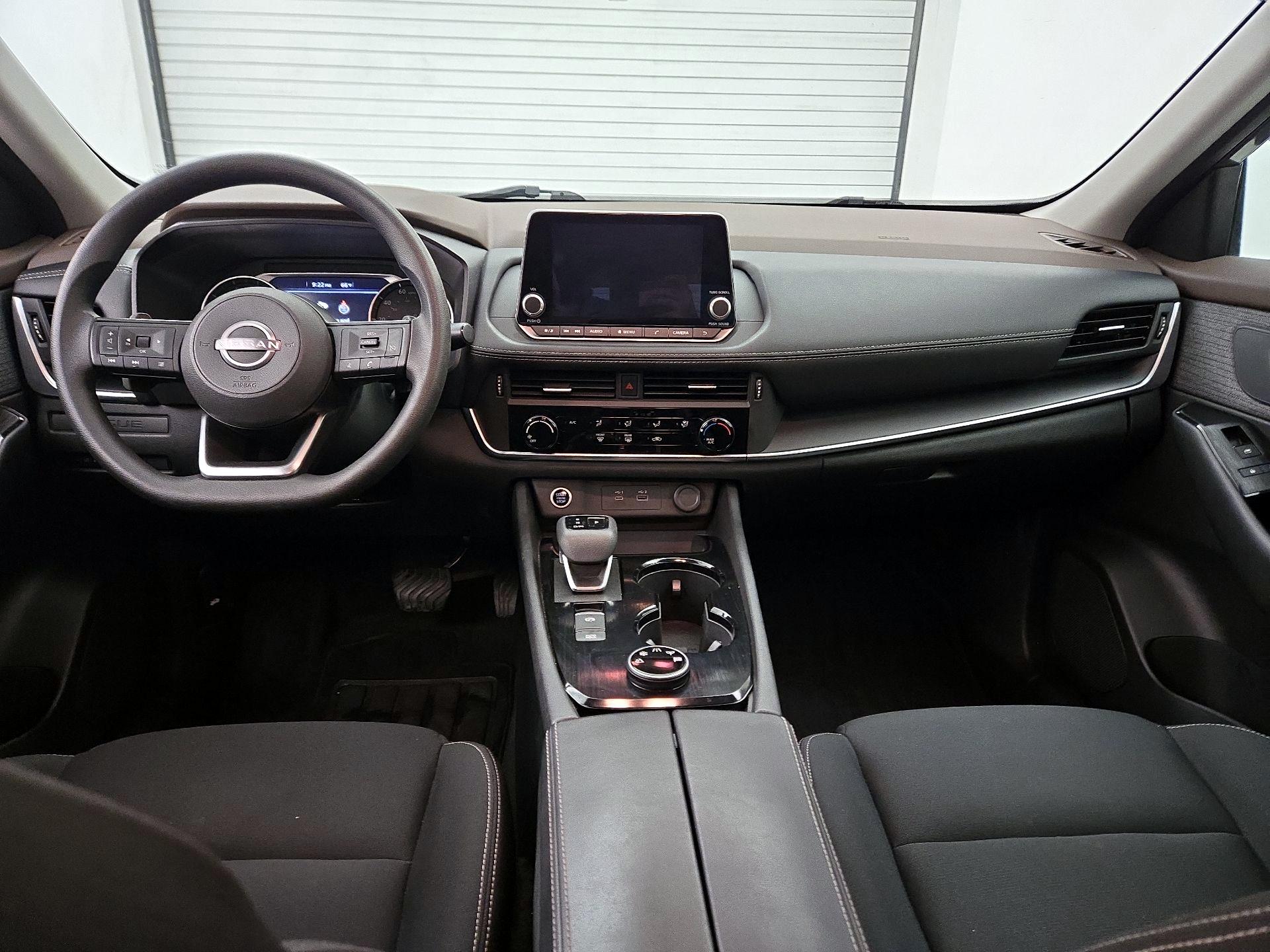 Thumbnail: 2023 Nissan Rogue - 9