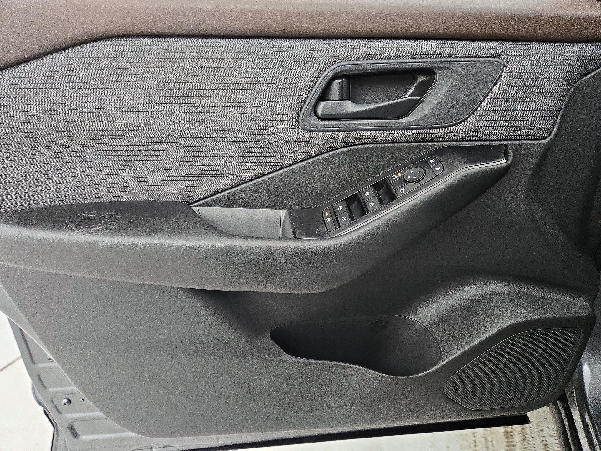 Thumbnail: 2023 Nissan Rogue - 12