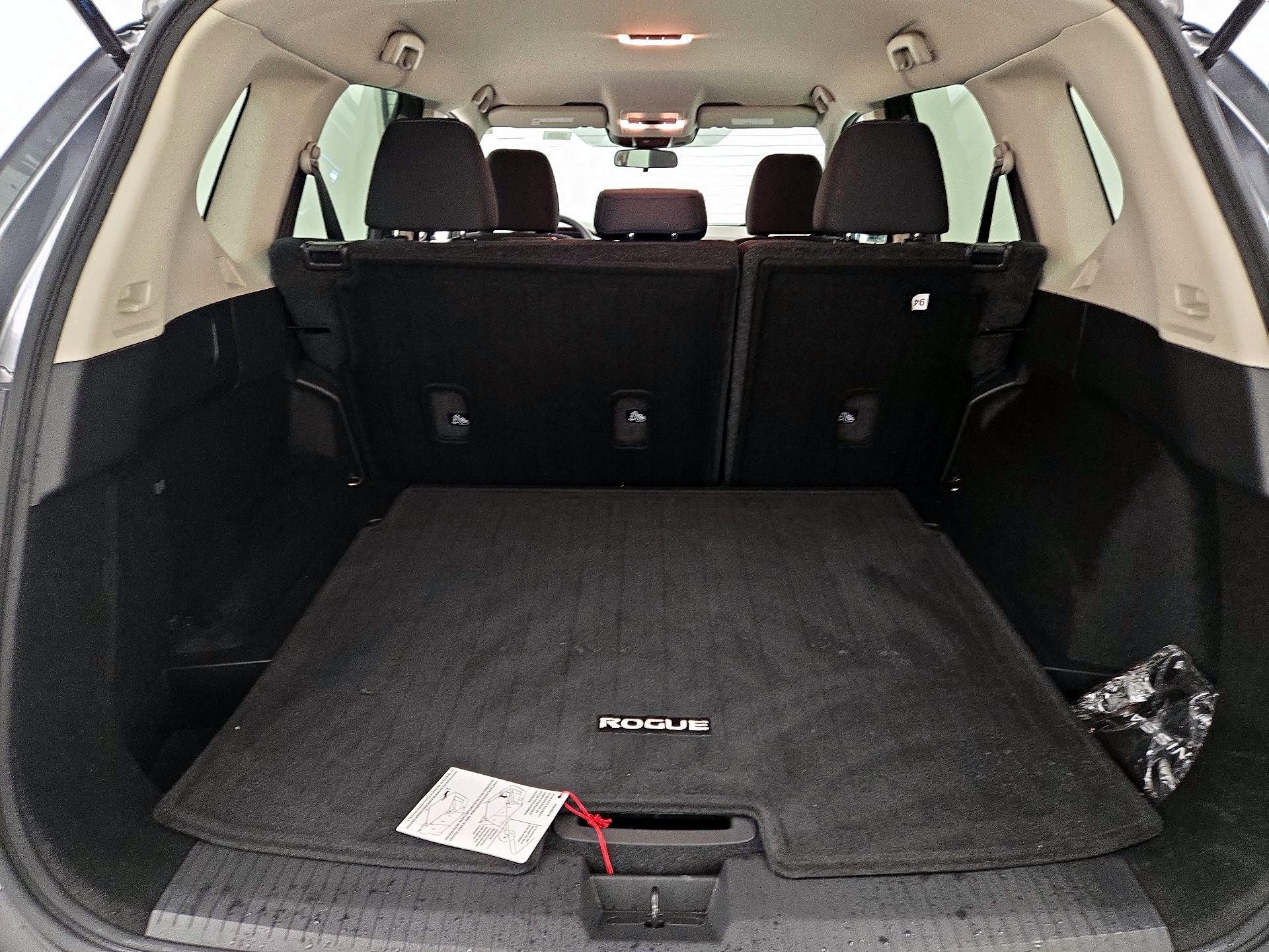 Thumbnail: 2023 Nissan Rogue - 19