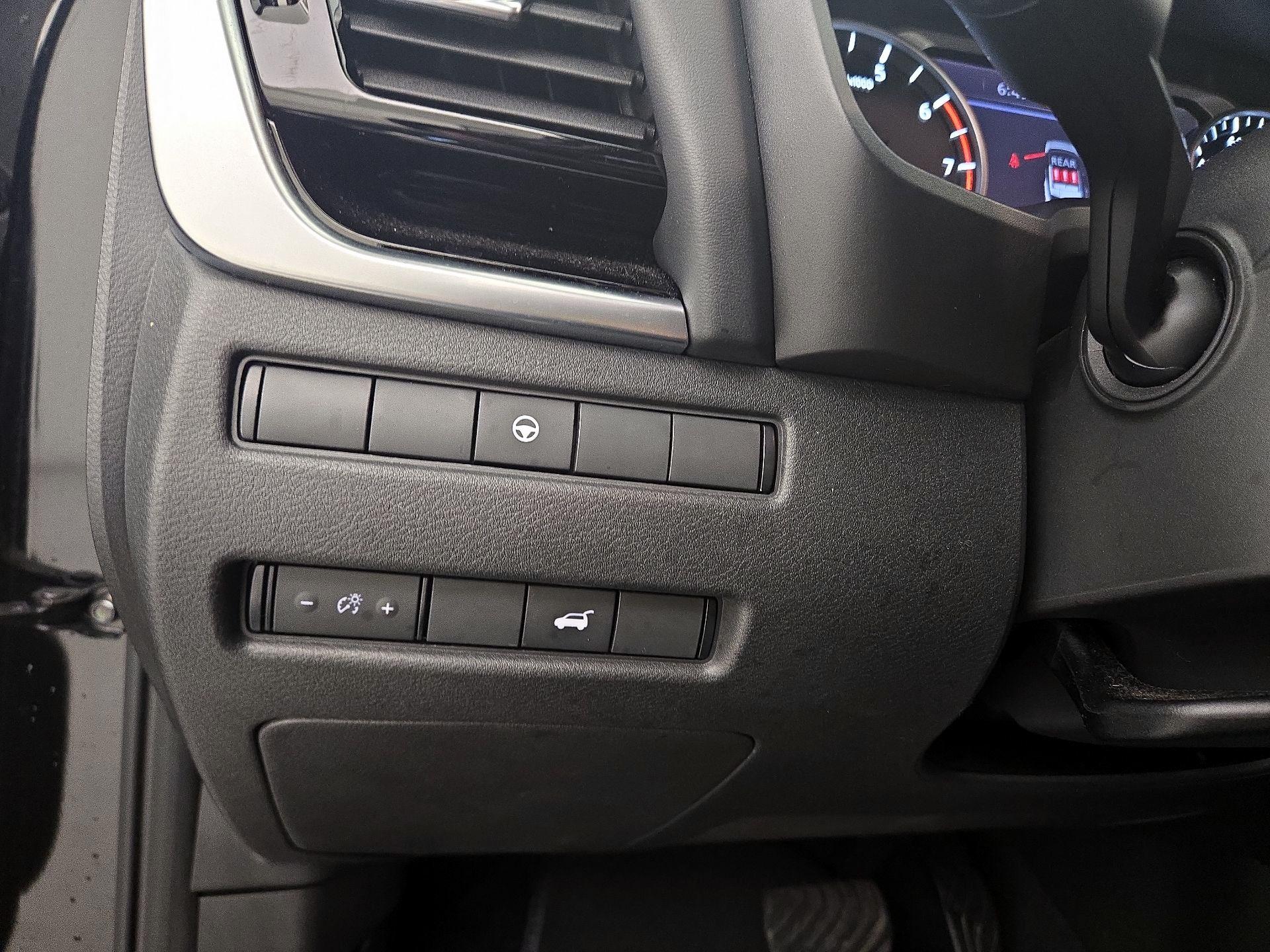 Thumbnail: 2023 Nissan Rogue - 13