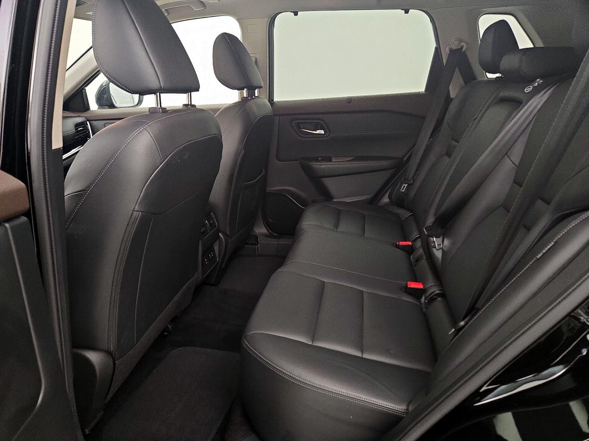 Thumbnail: 2023 Nissan Rogue - 20