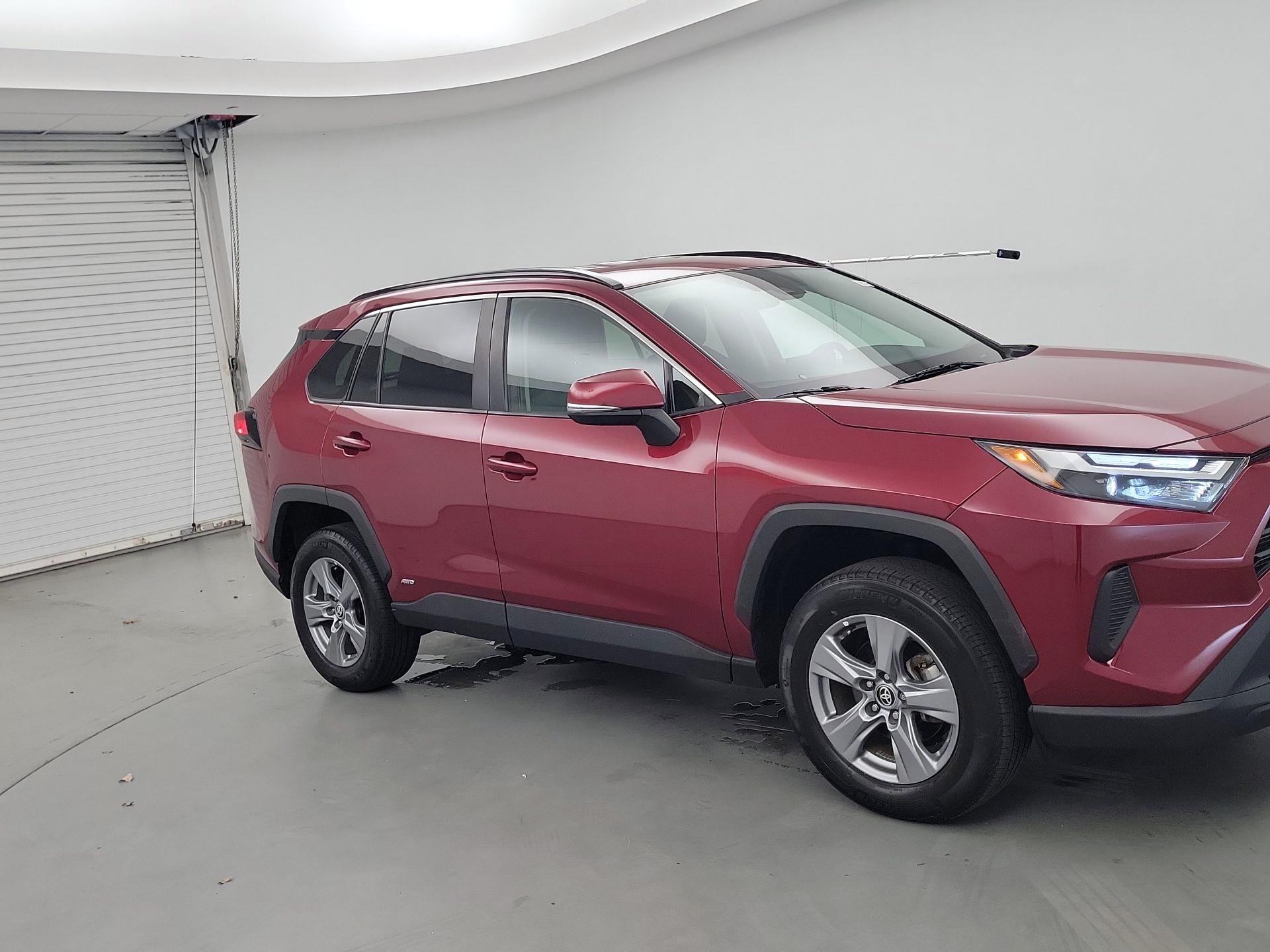 Thumbnail: 2022 Toyota RAV4 - 1