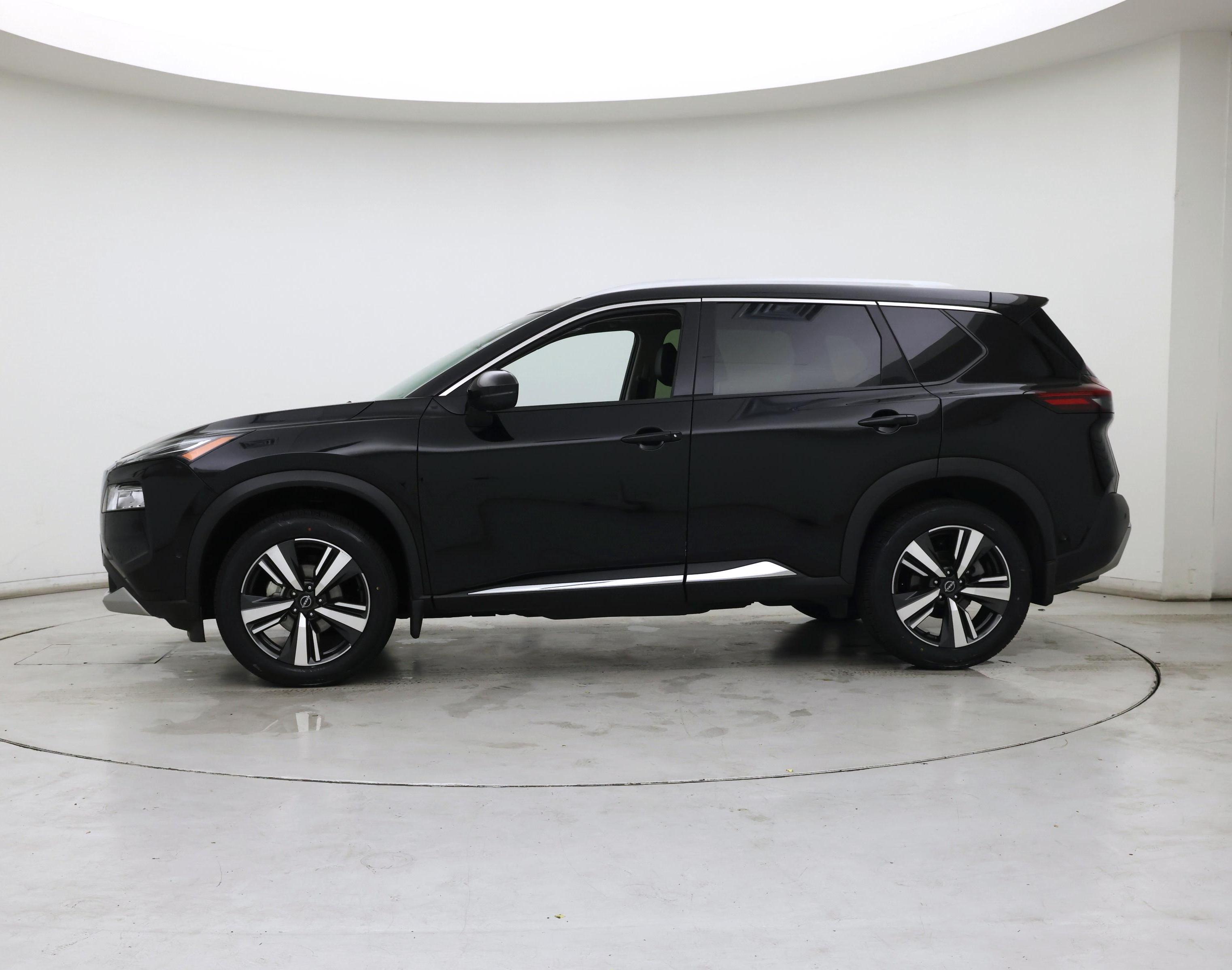 Thumbnail: 2023 Nissan Rogue - 3