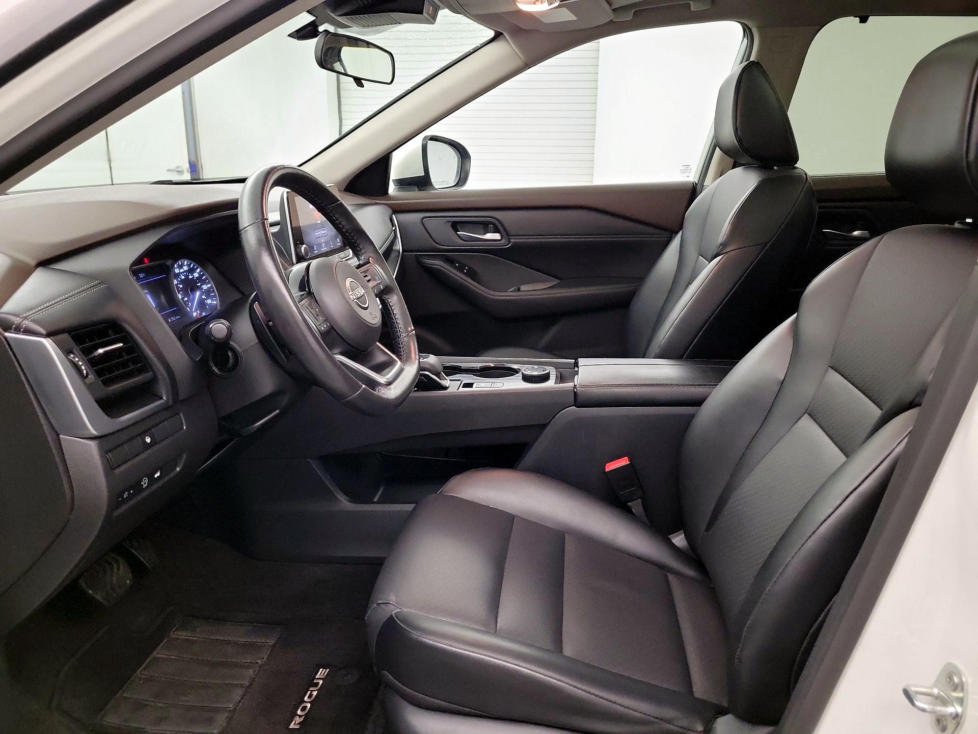 Thumbnail: 2023 Nissan Rogue - 9