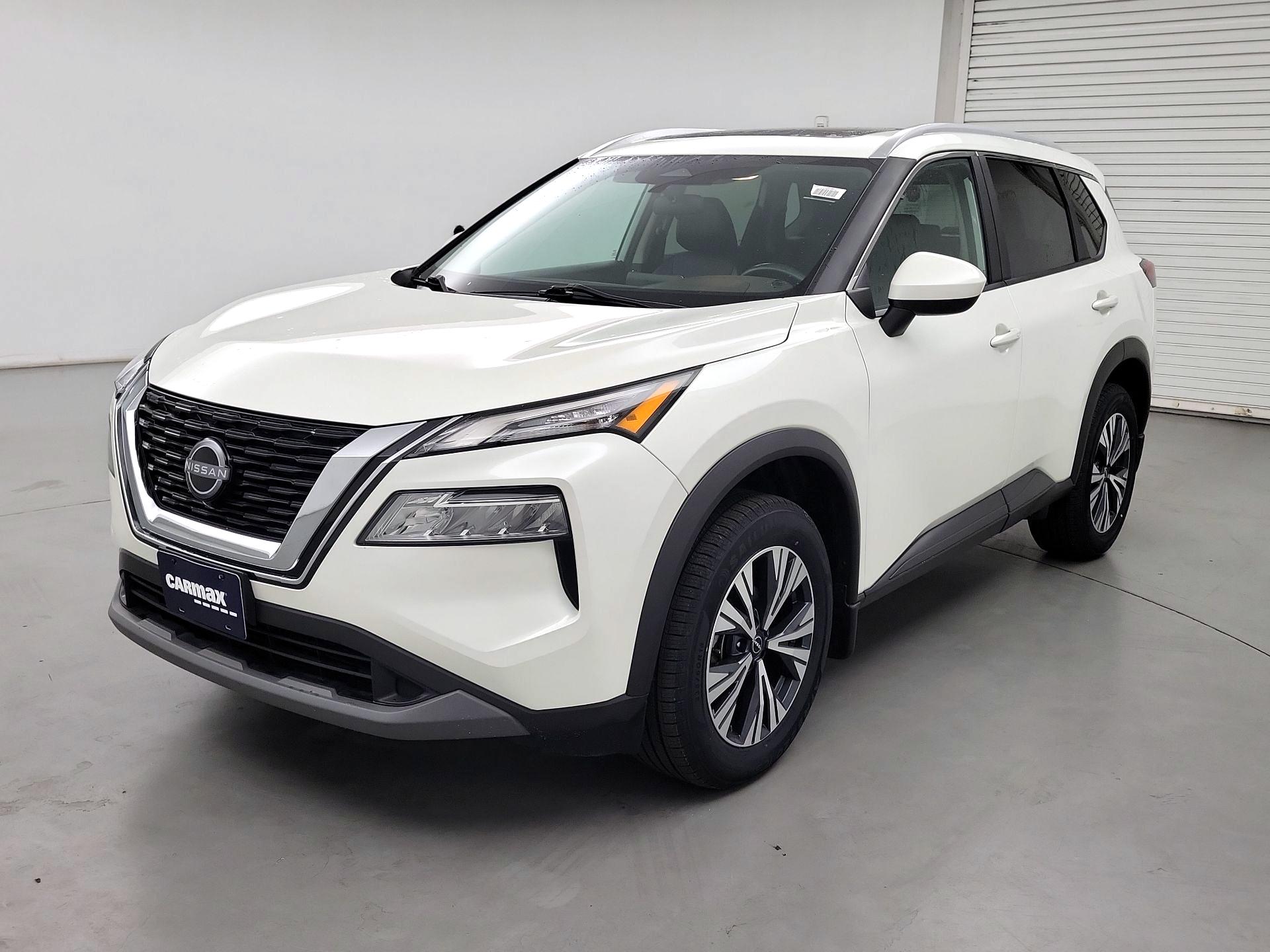 Thumbnail: 2023 Nissan Rogue - 3