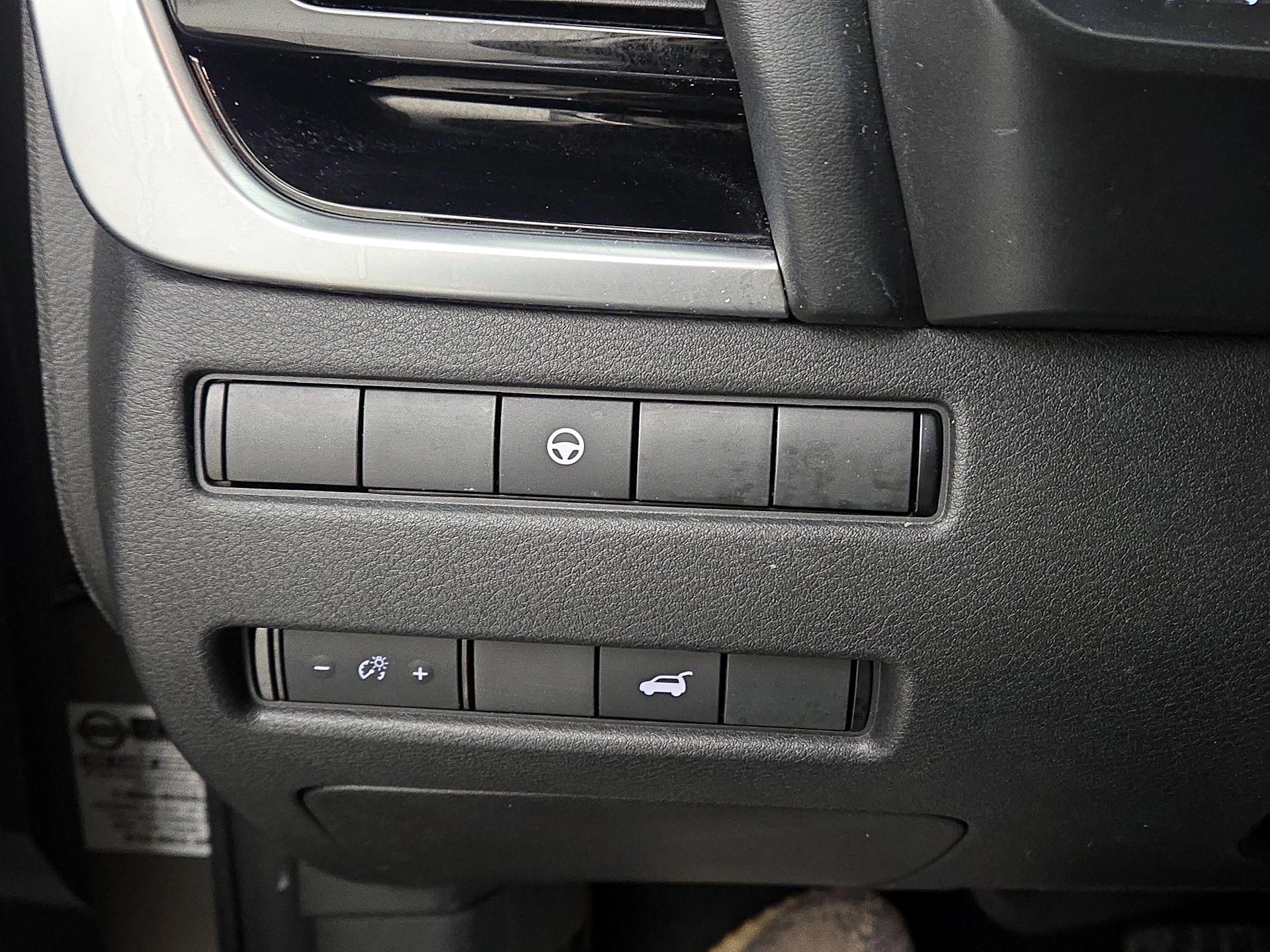 Thumbnail: 2023 Nissan Rogue - 13