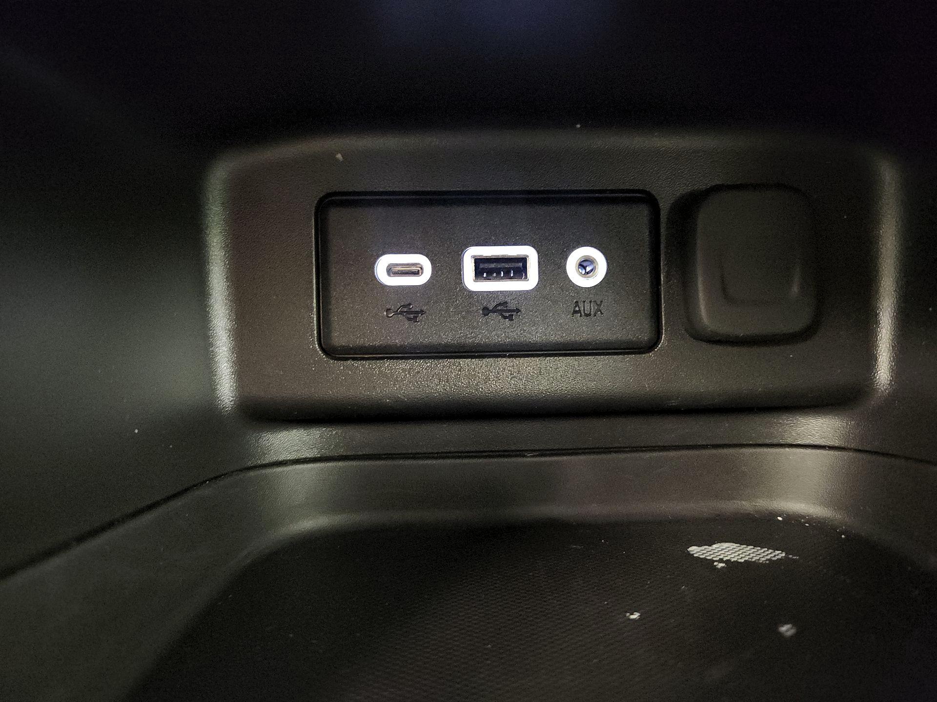 Thumbnail: 2023 Chevrolet Equinox - 15