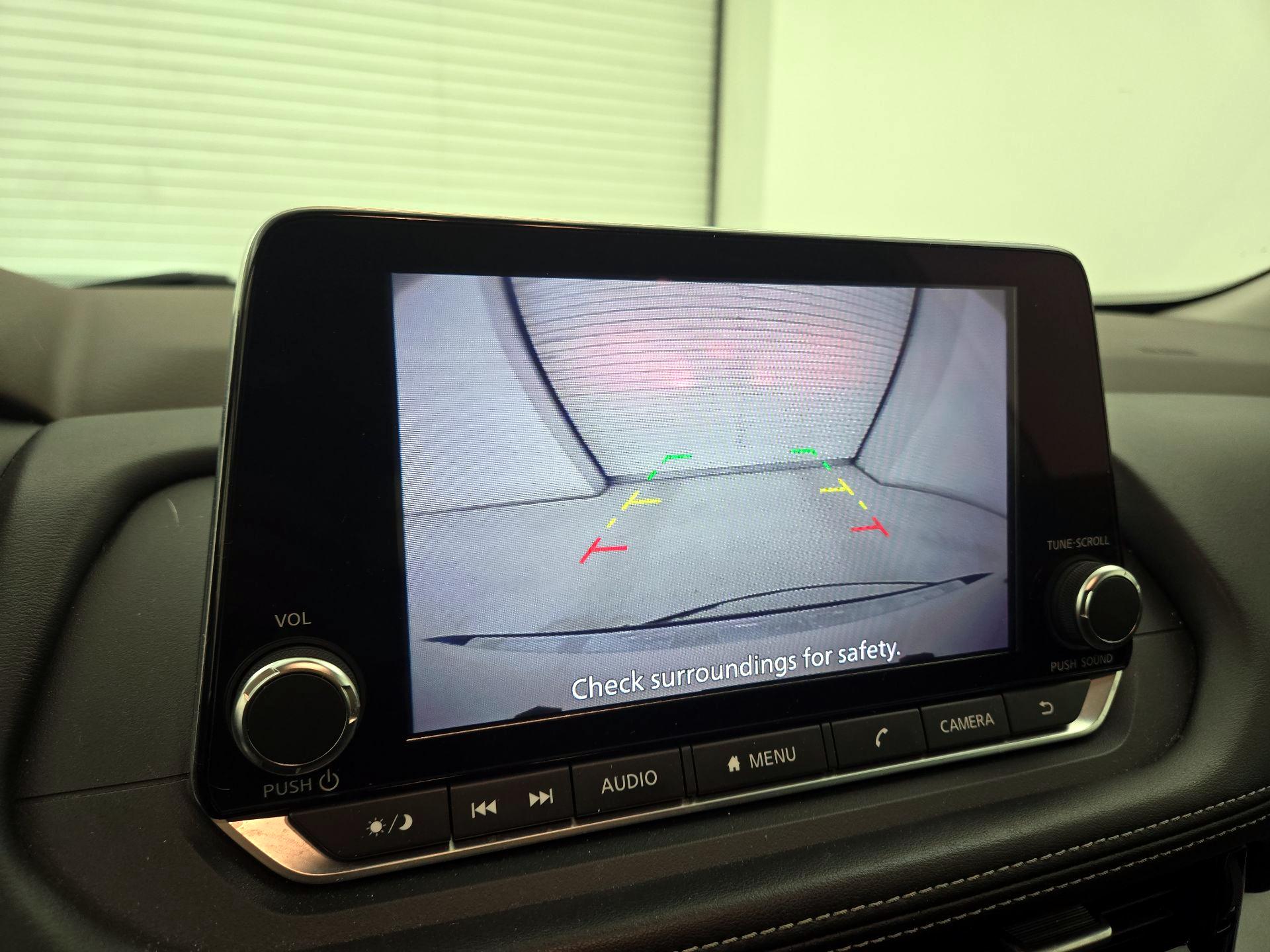 Thumbnail: 2022 Nissan Rogue - 14