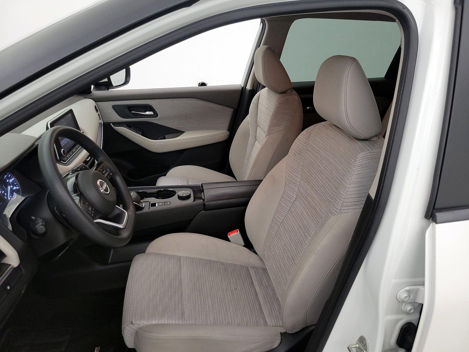 Thumbnail: 2023 Nissan Rogue - 11