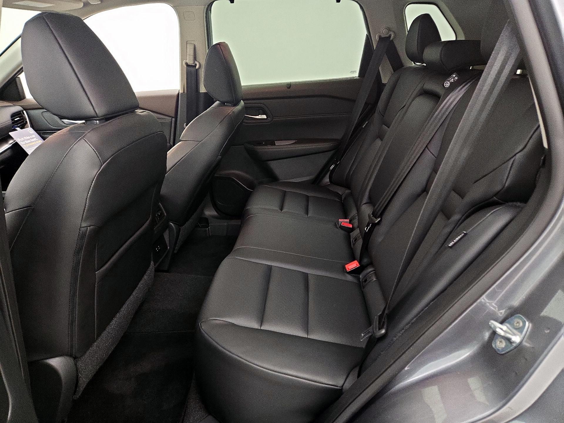 Thumbnail: 2022 Nissan Rogue - 20