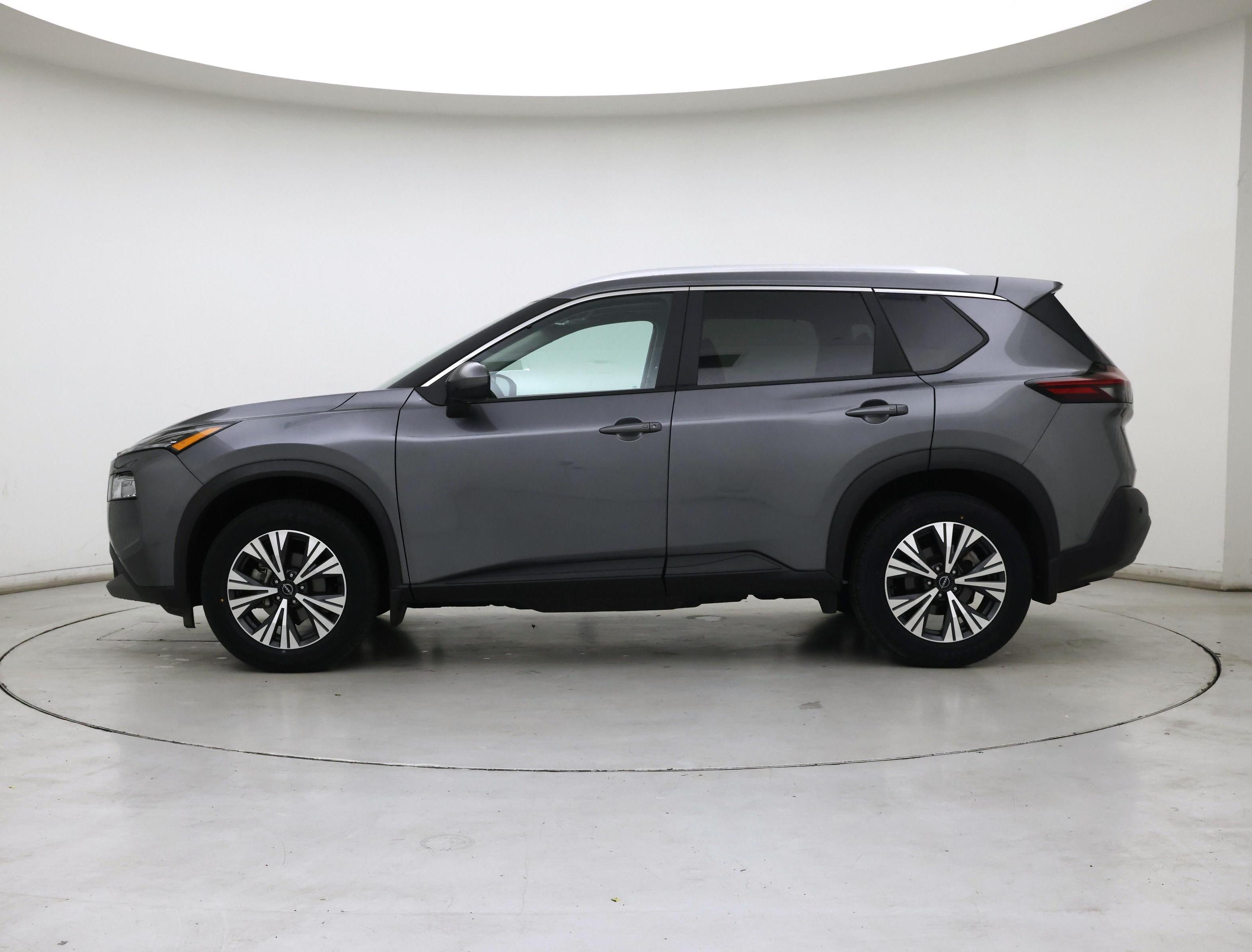 Thumbnail: 2022 Nissan Rogue - 3