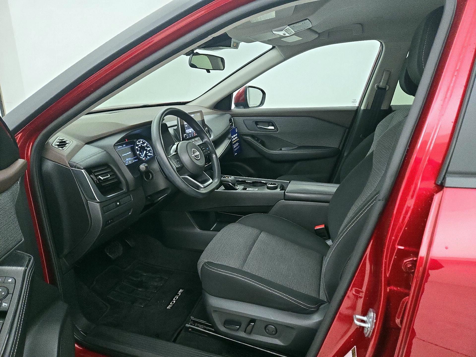 Thumbnail: 2022 Nissan Rogue - 11