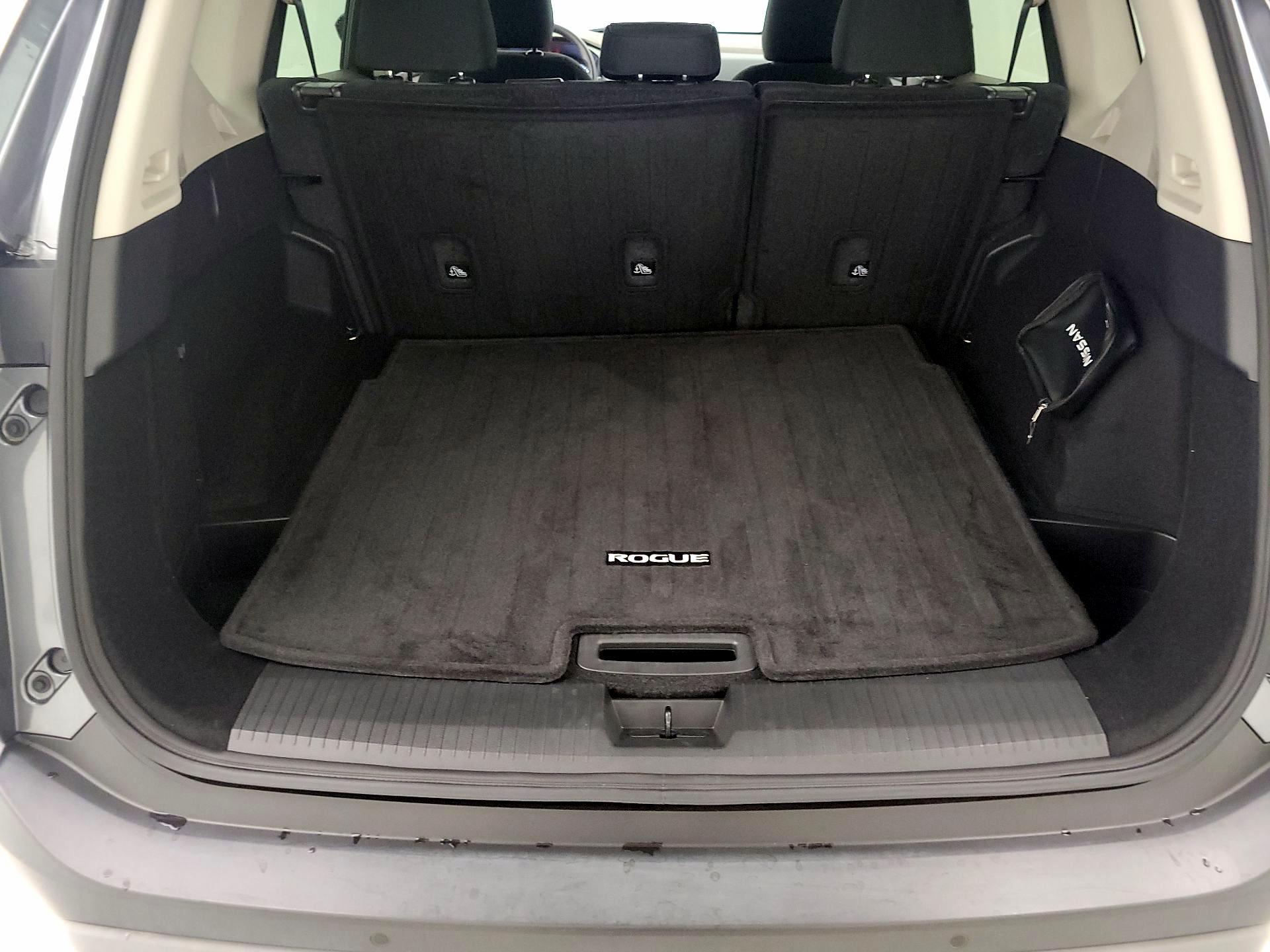 Thumbnail: 2023 Nissan Rogue - 20