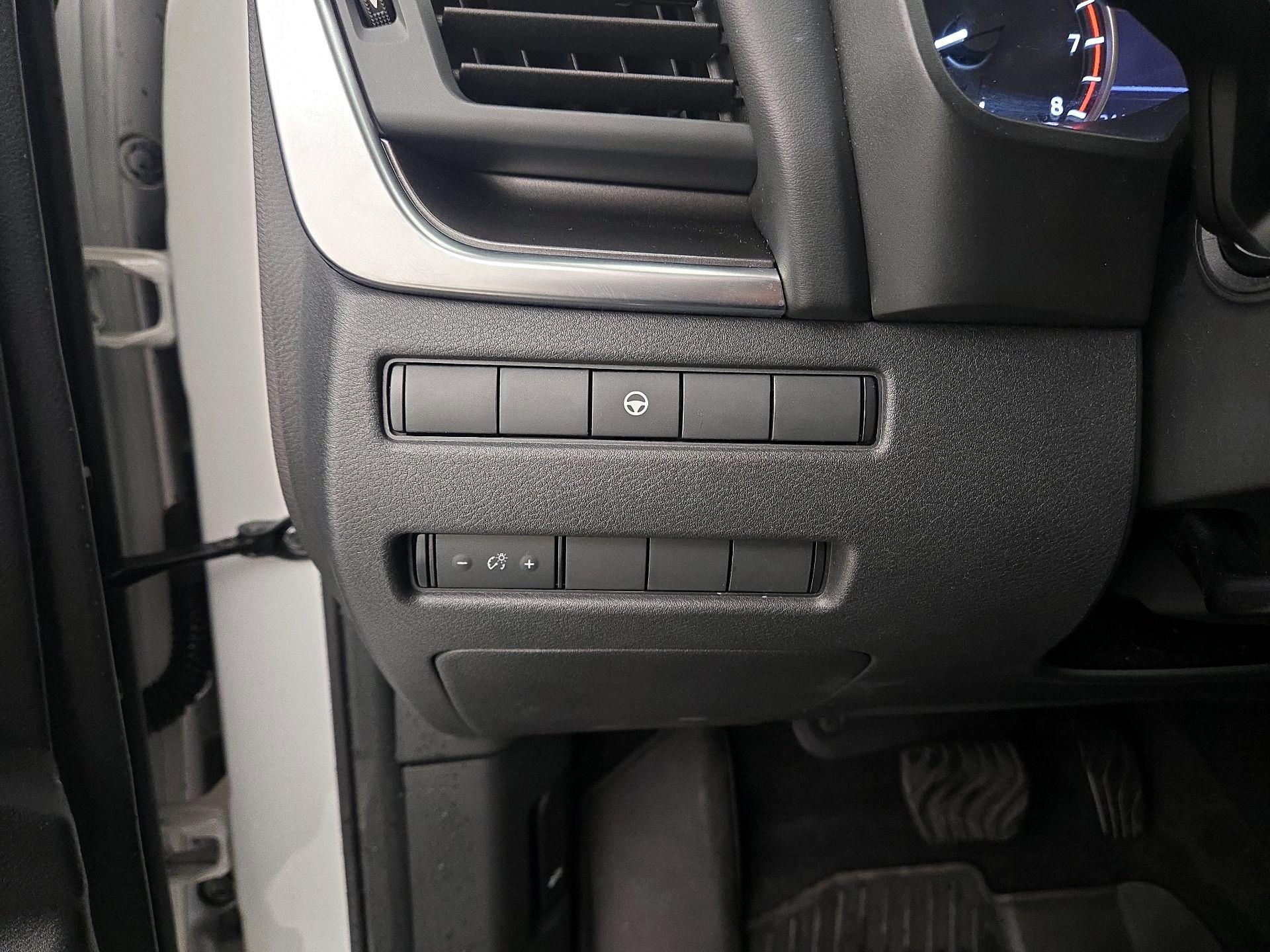 Thumbnail: 2023 Nissan Rogue - 13