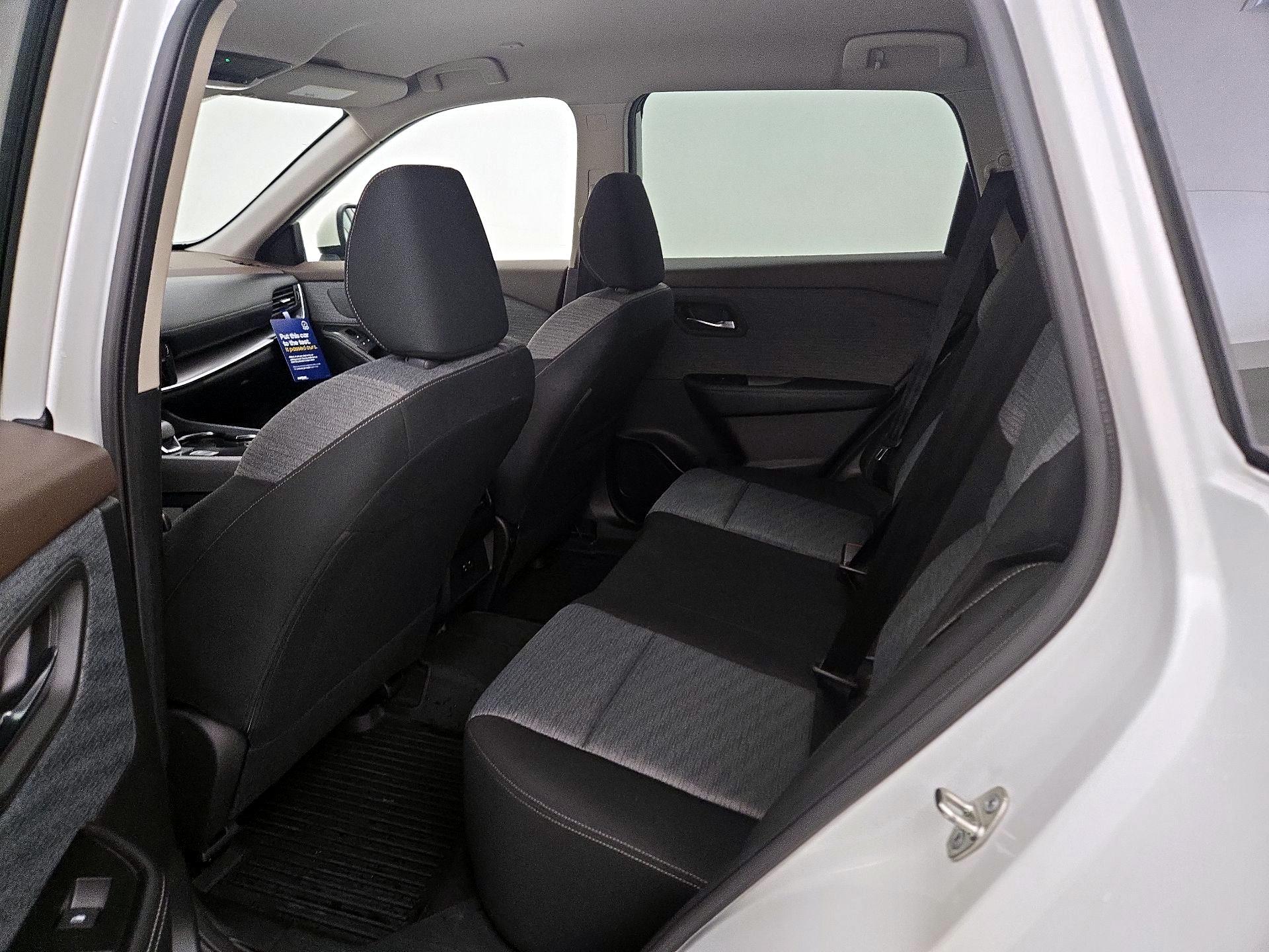 Thumbnail: 2023 Nissan Rogue - 19