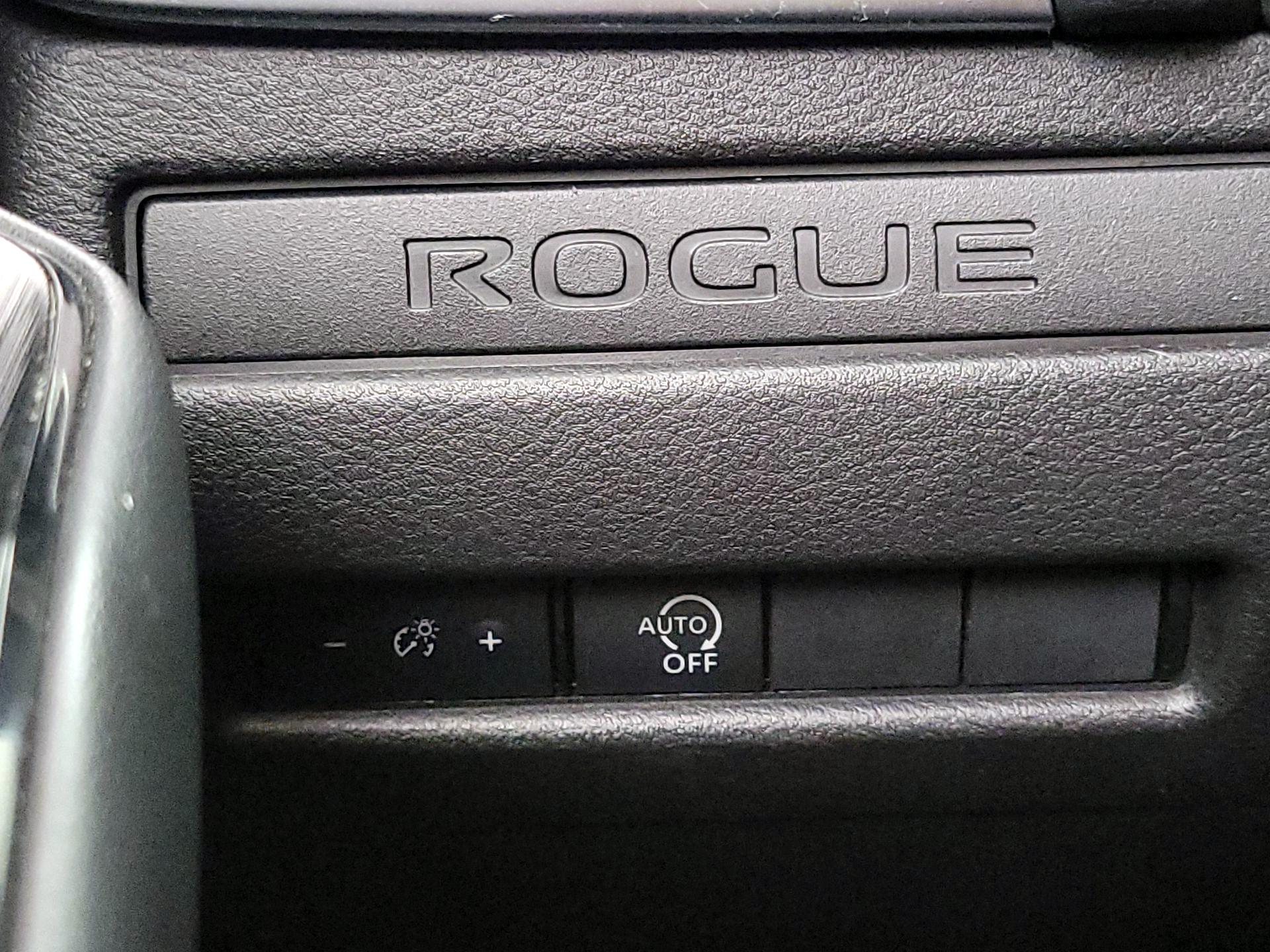 Thumbnail: 2023 Nissan Rogue - 13