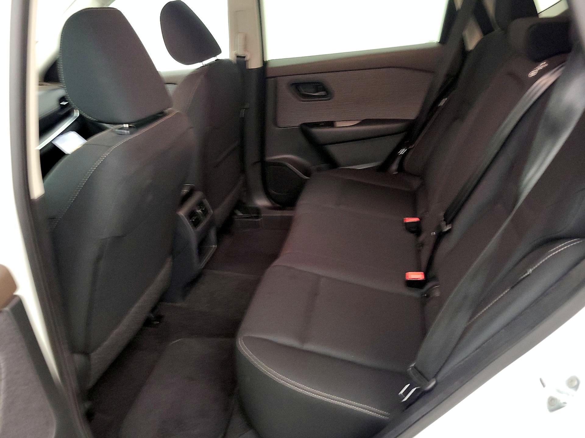 Thumbnail: 2023 Nissan Rogue - 19