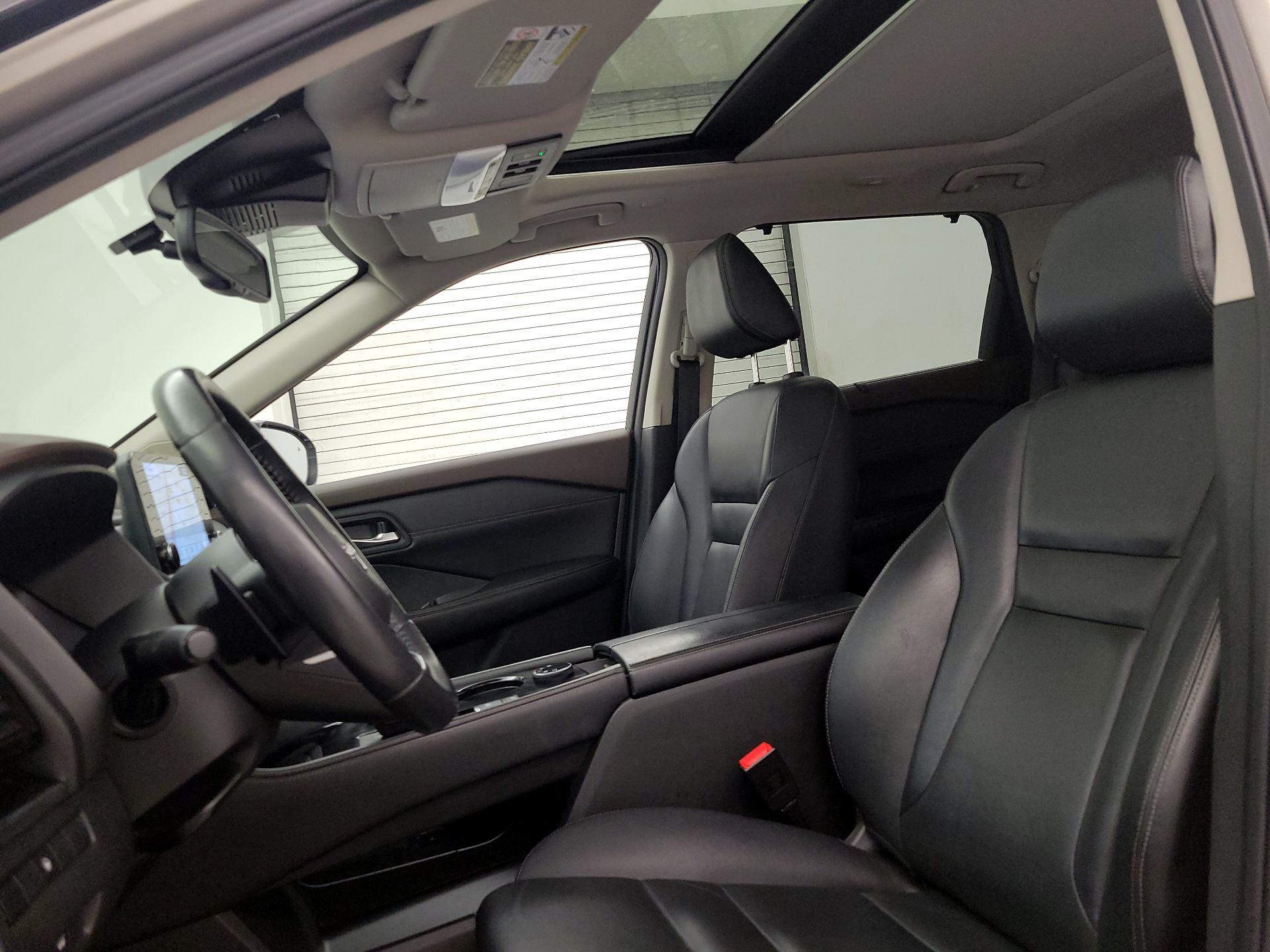 Thumbnail: 2023 Nissan Rogue - 20