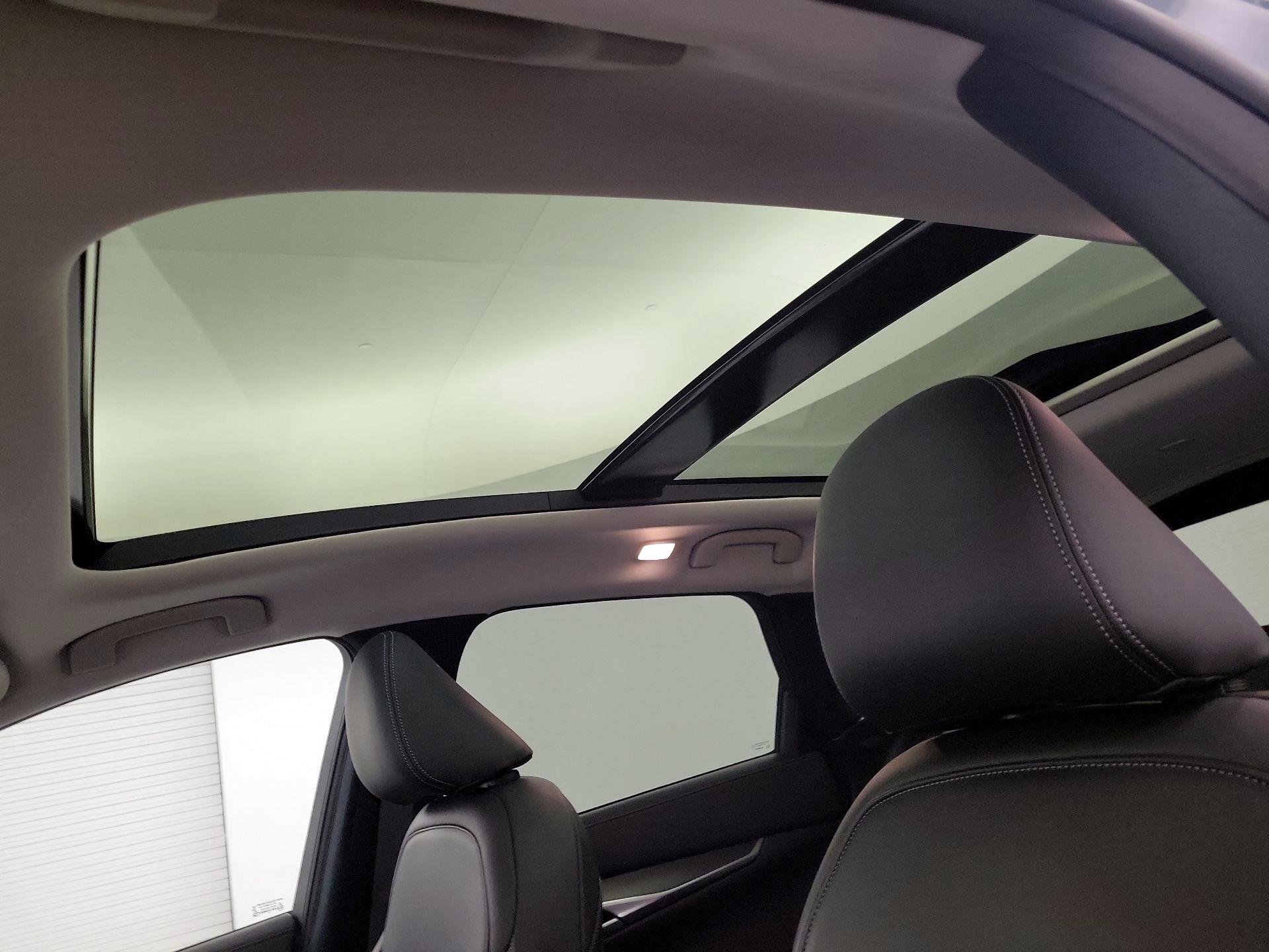 Thumbnail: 2022 INFINITI QX50 - 17