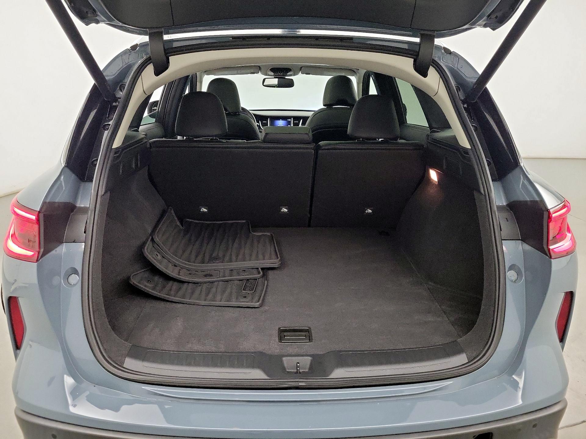 Thumbnail: 2022 INFINITI QX50 - 19