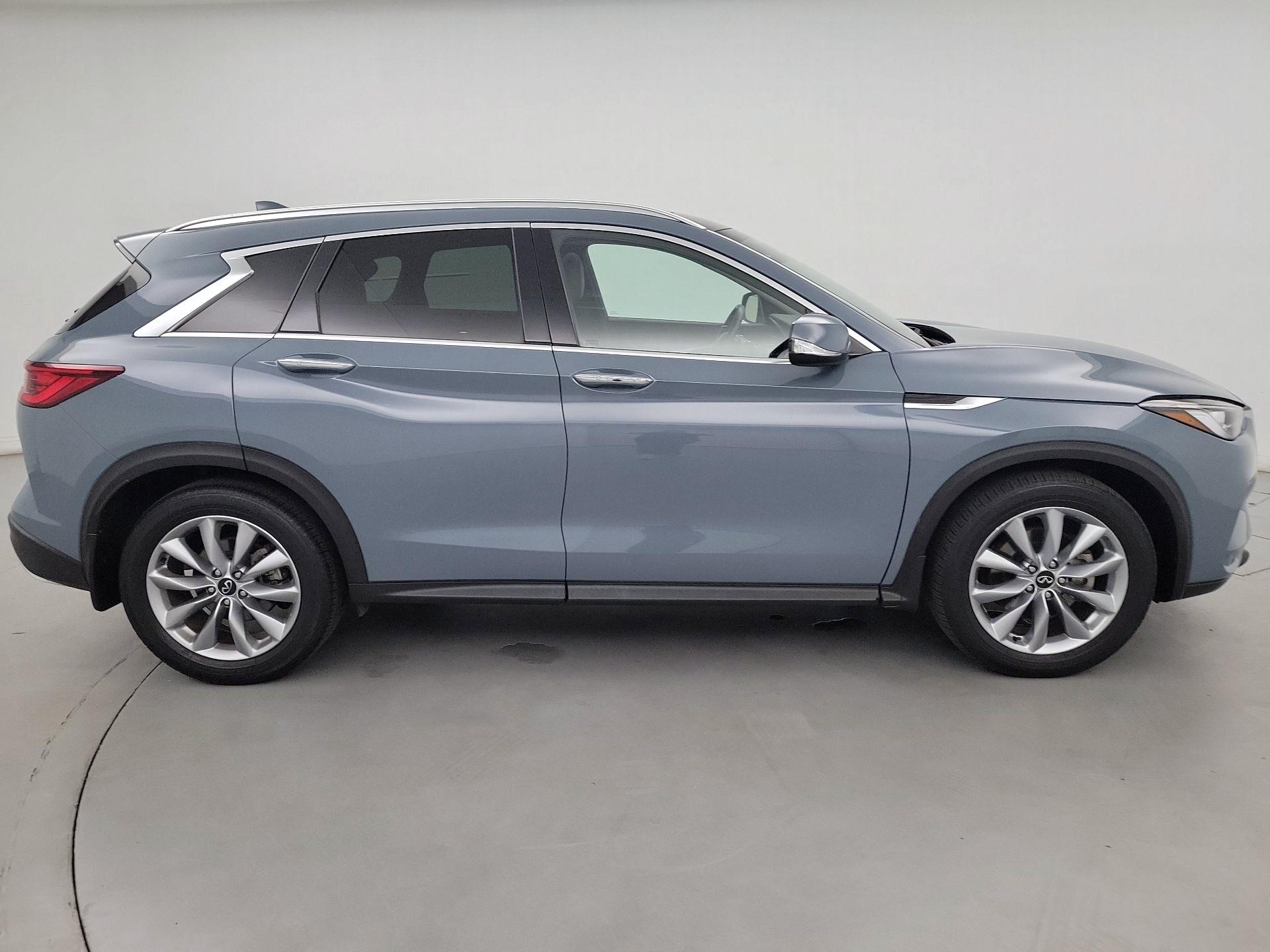 Thumbnail: 2022 INFINITI QX50 - 4