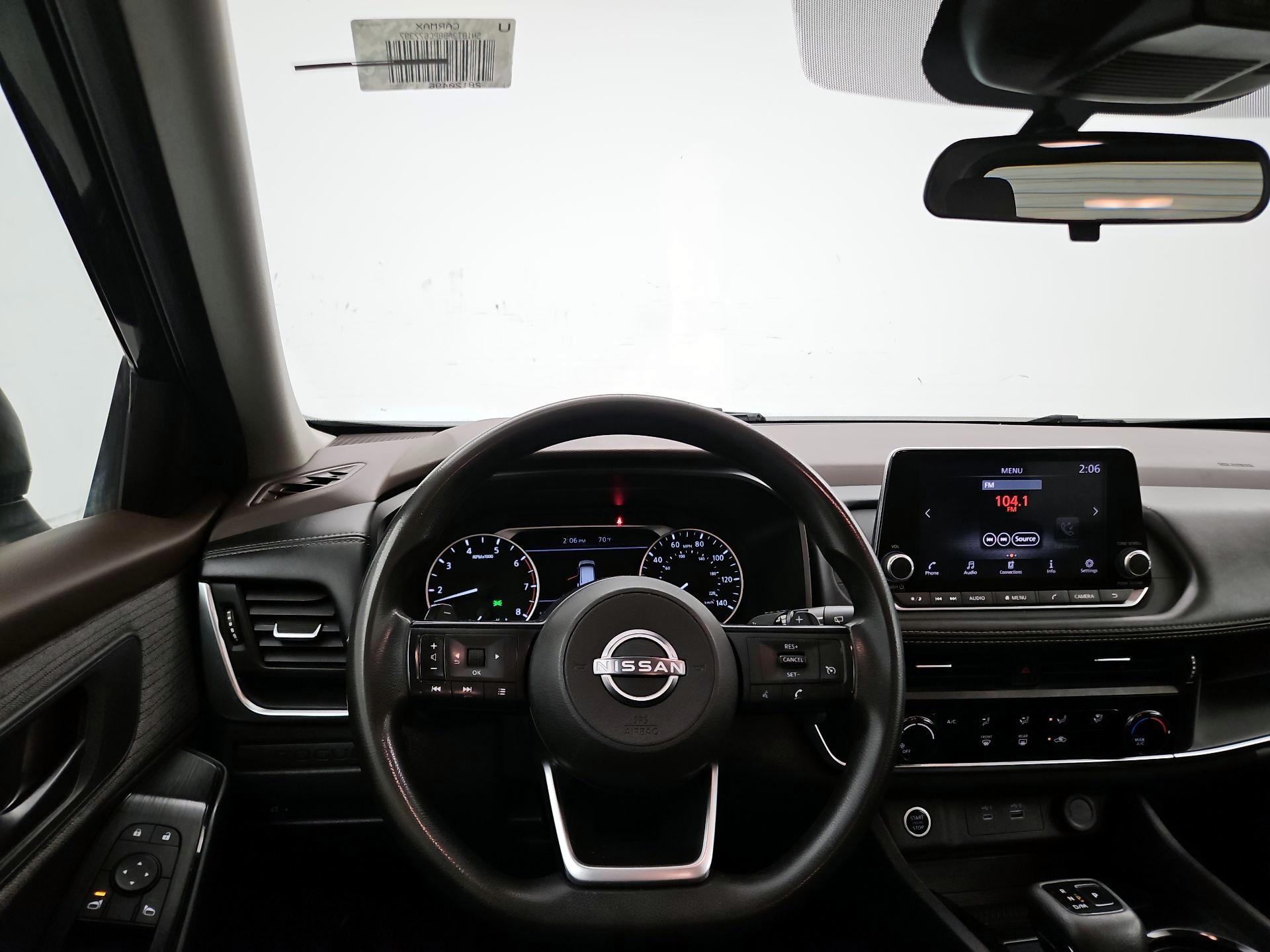 Thumbnail: 2023 Nissan Rogue - 10