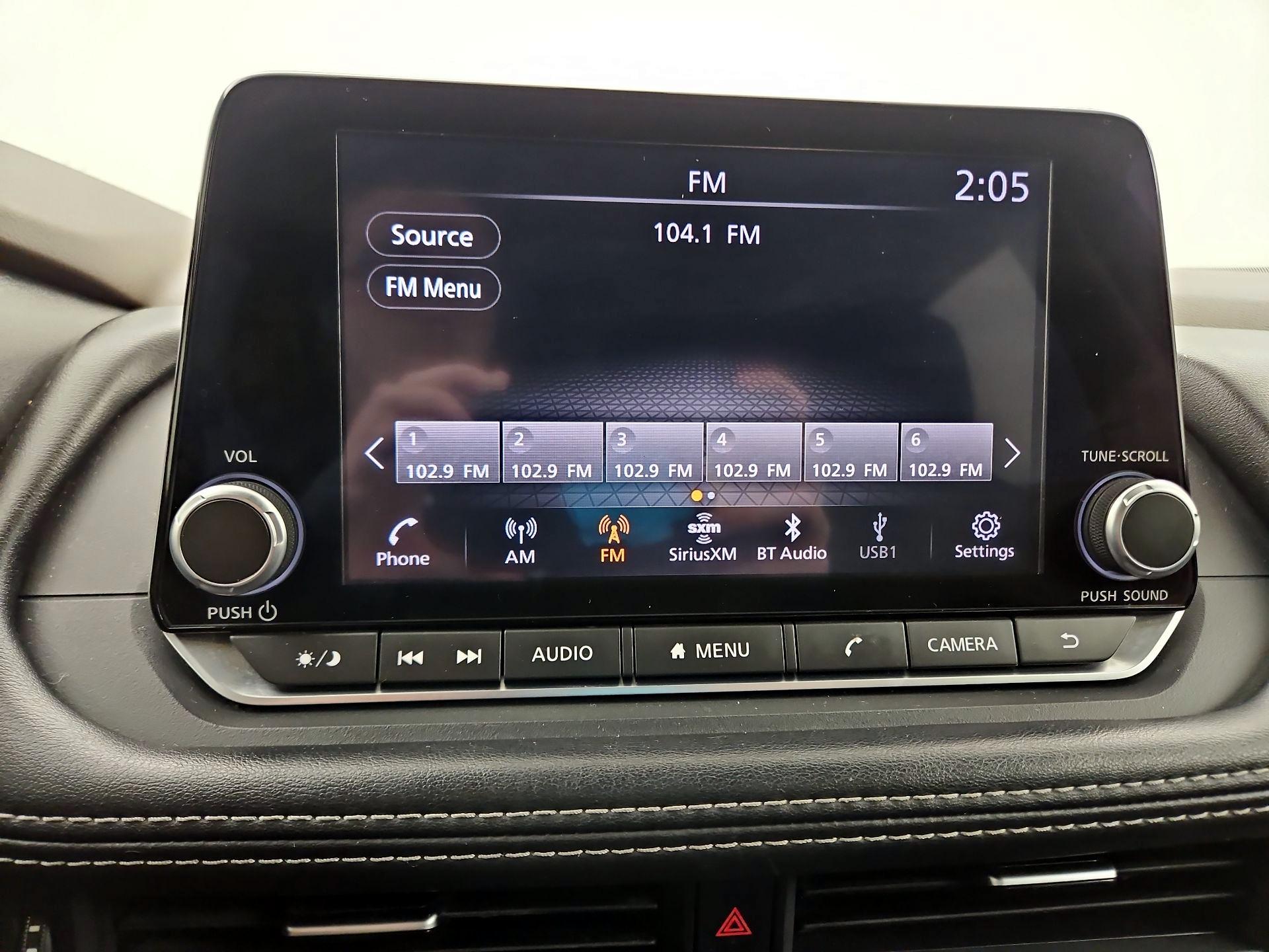 Thumbnail: 2023 Nissan Rogue - 15