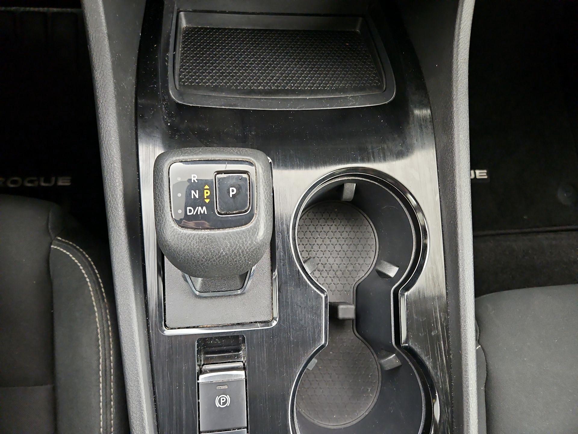 Thumbnail: 2023 Nissan Rogue - 17