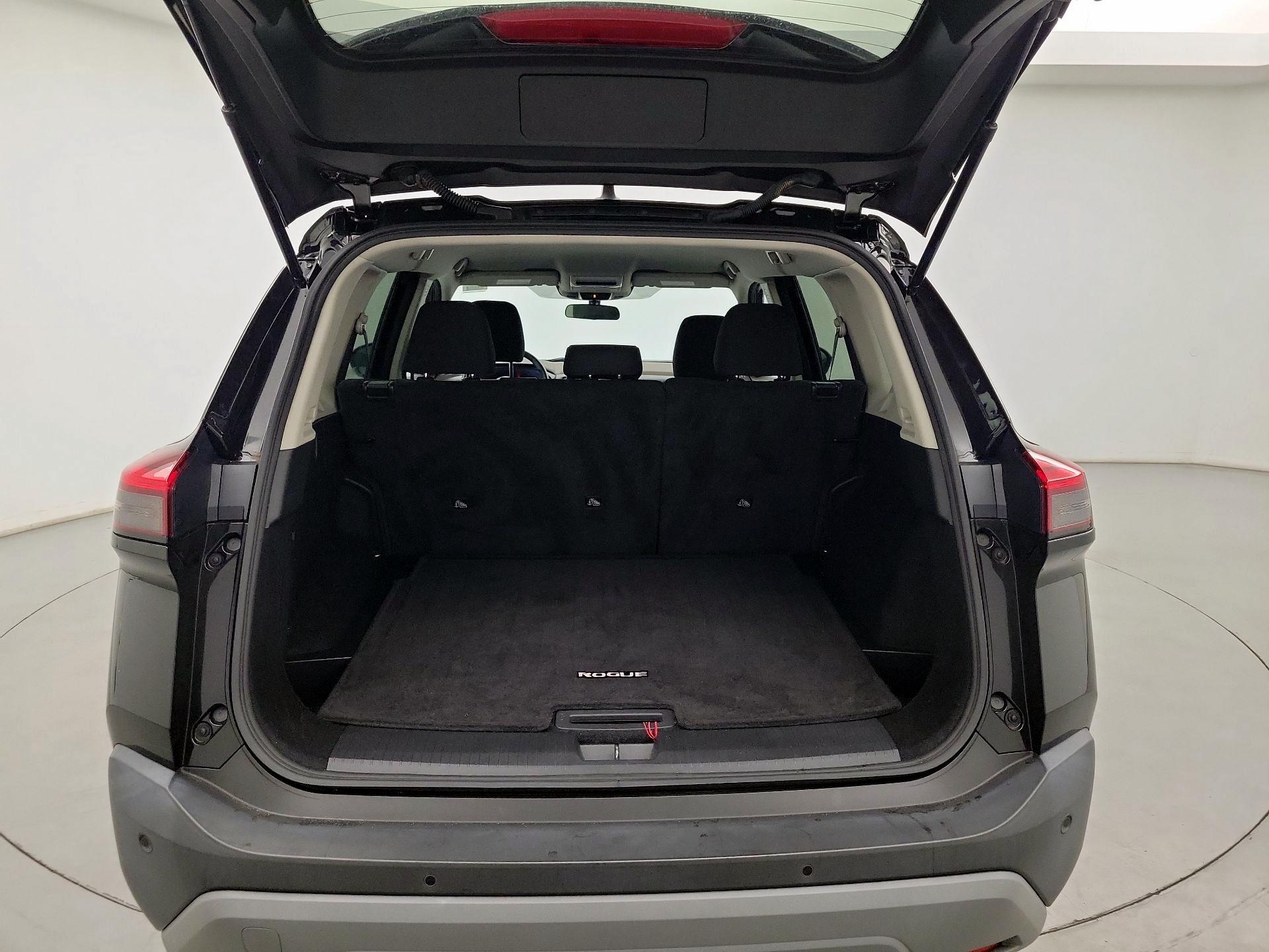 Thumbnail: 2023 Nissan Rogue - 17