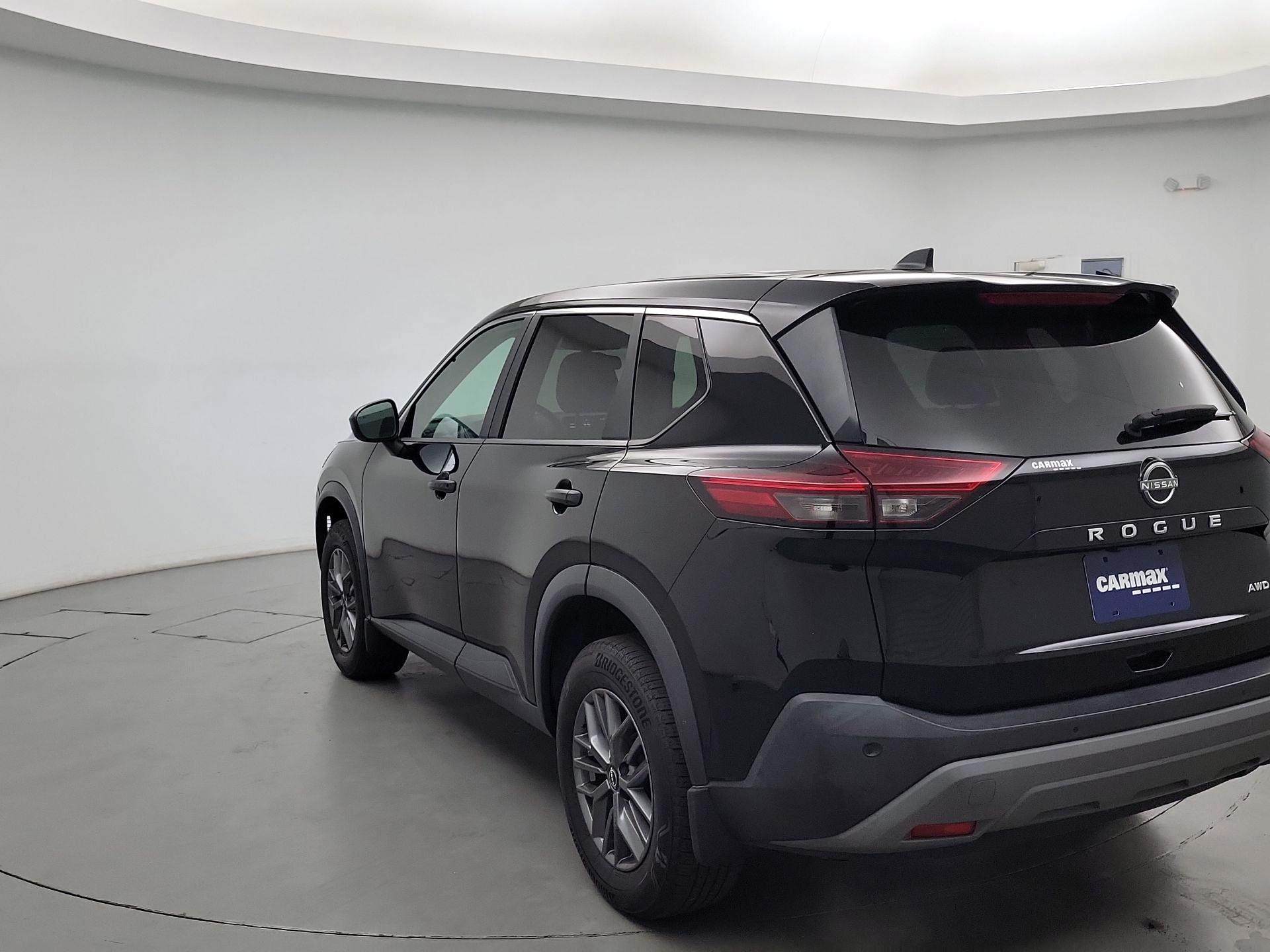 Thumbnail: 2023 Nissan Rogue - 7