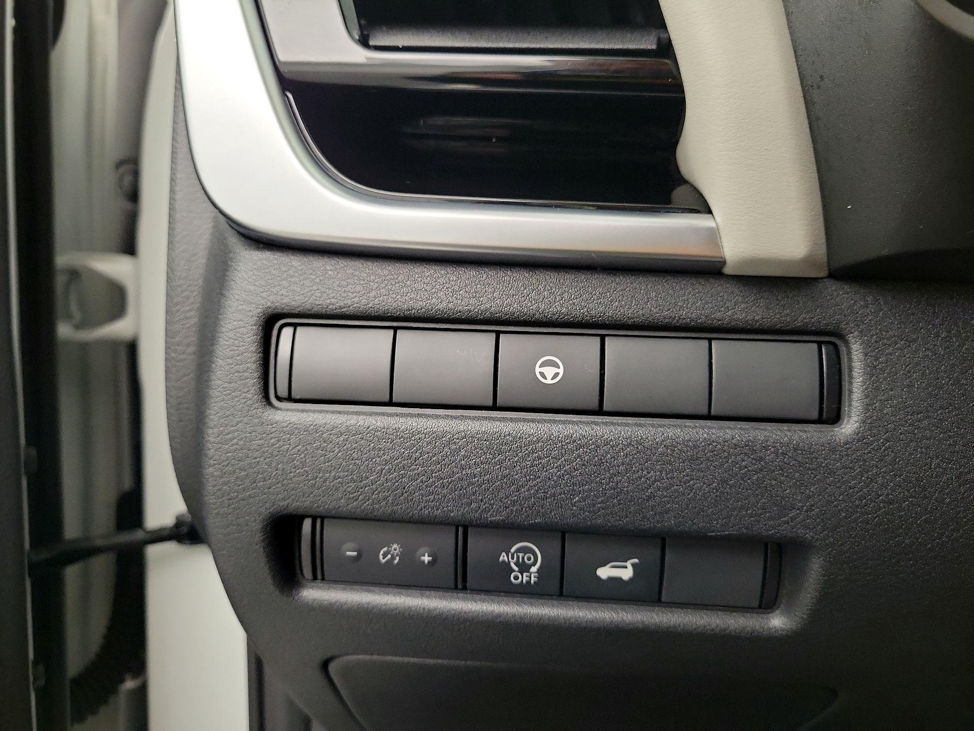 Thumbnail: 2023 Nissan Rogue - 11