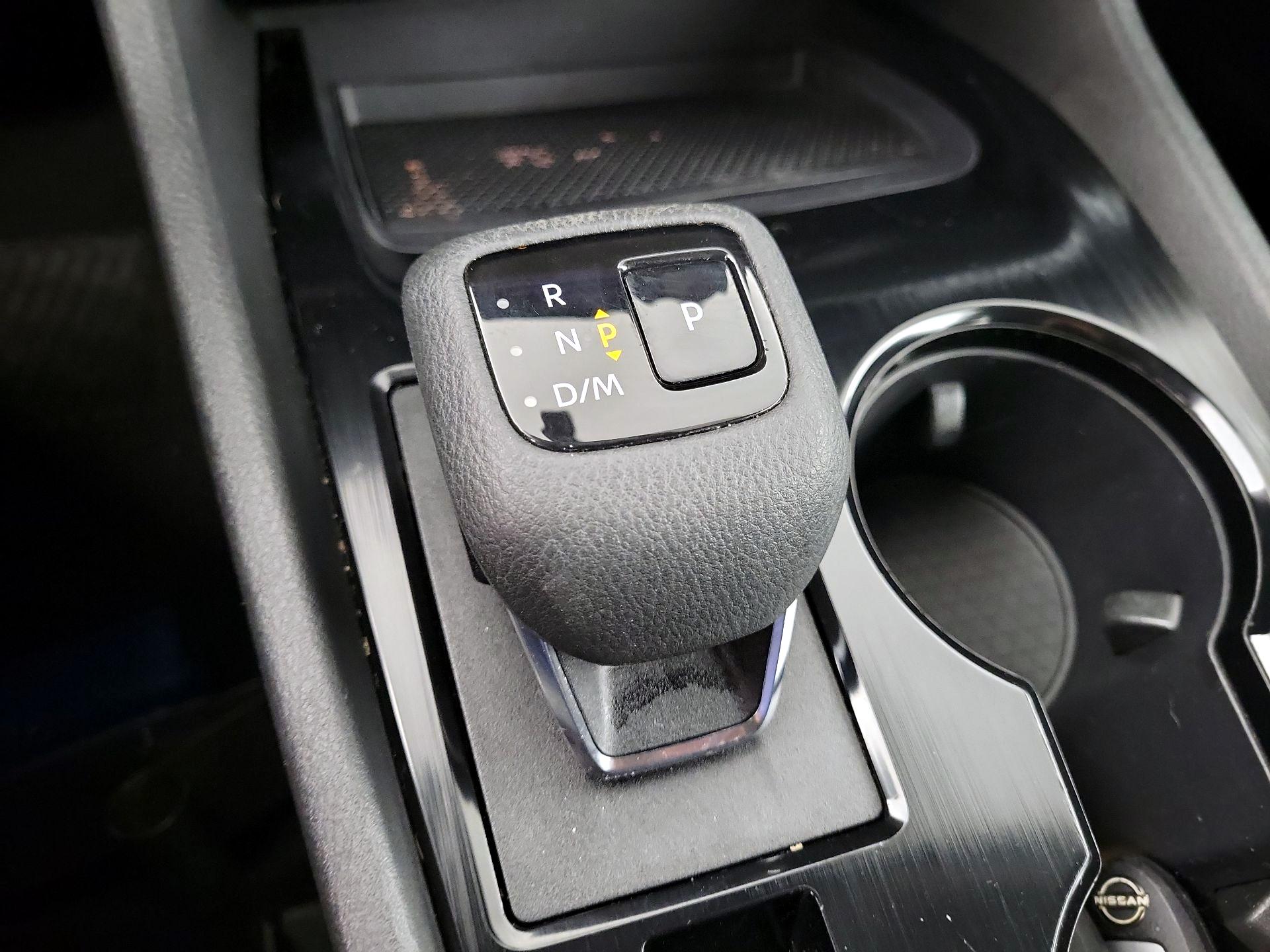 Thumbnail: 2022 Nissan Rogue - 14