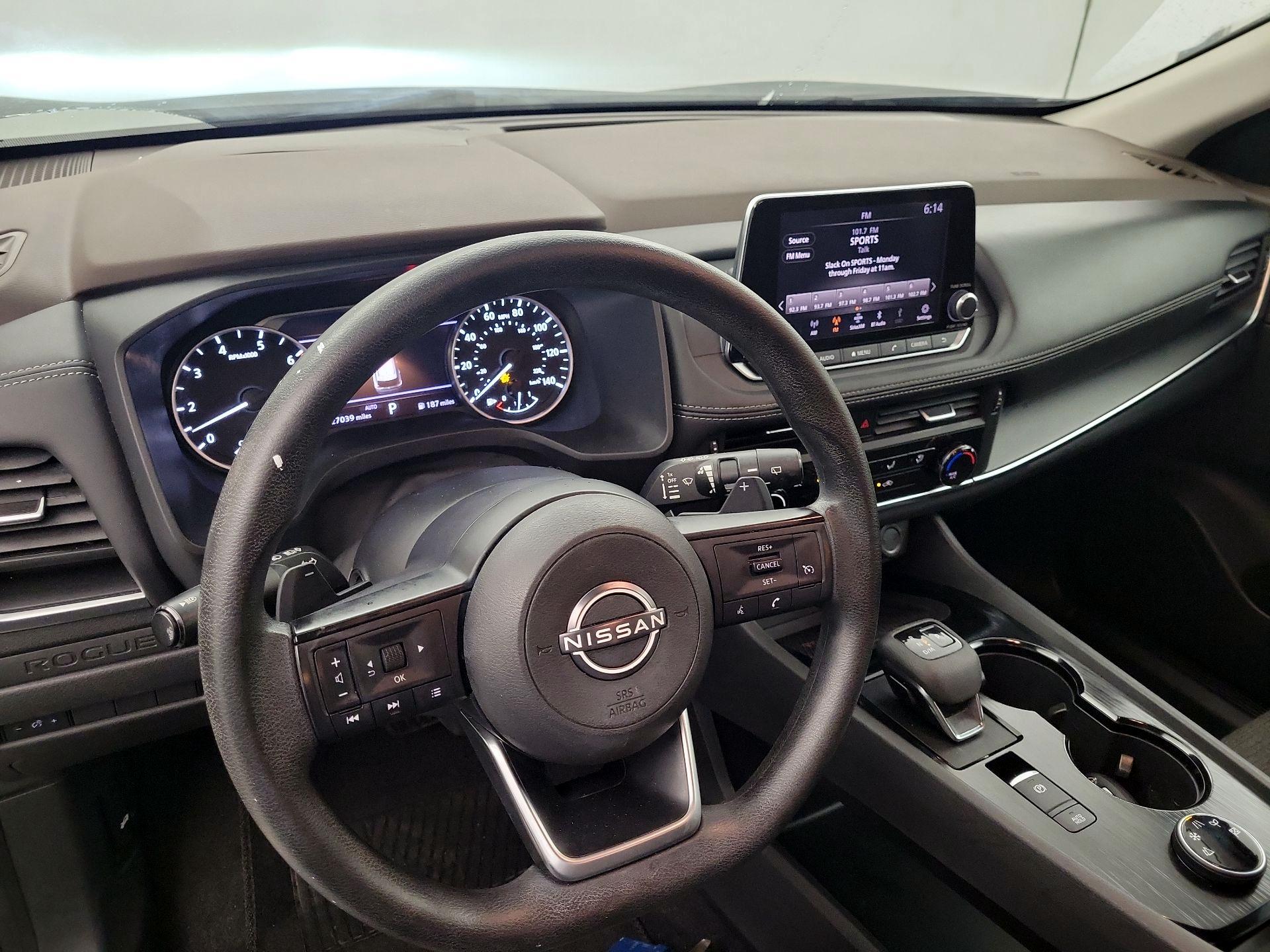 Thumbnail: 2022 Nissan Rogue - 8