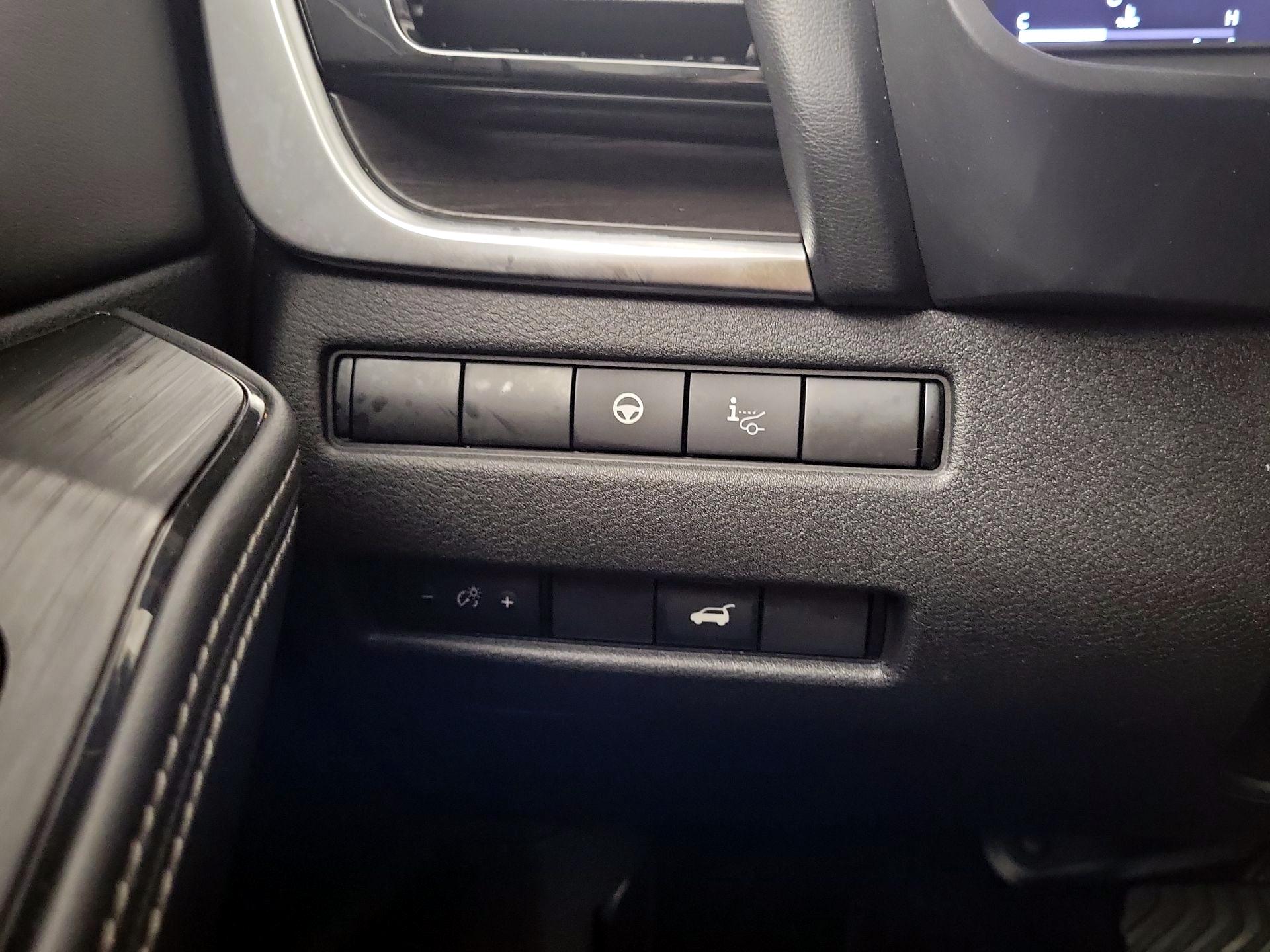 Thumbnail: 2023 Nissan Rogue - 11