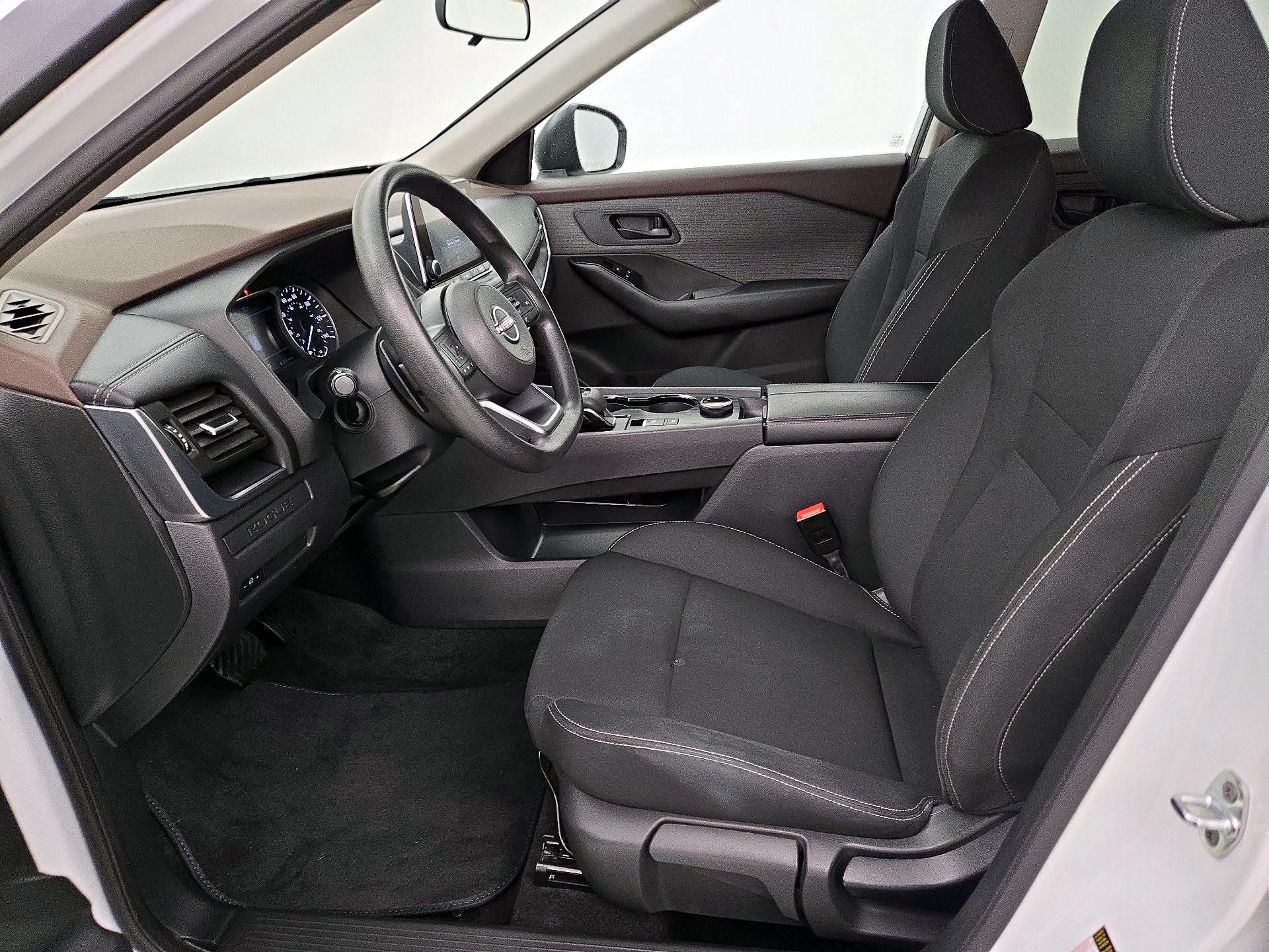 Thumbnail: 2023 Nissan Rogue - 11