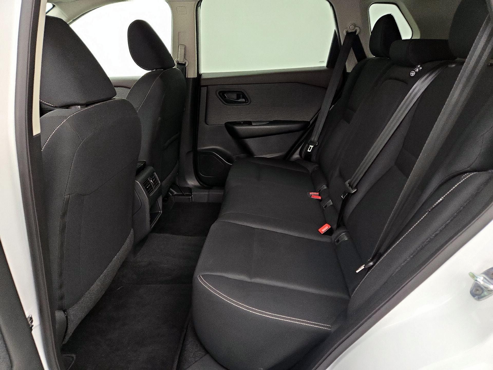 Thumbnail: 2023 Nissan Rogue - 18