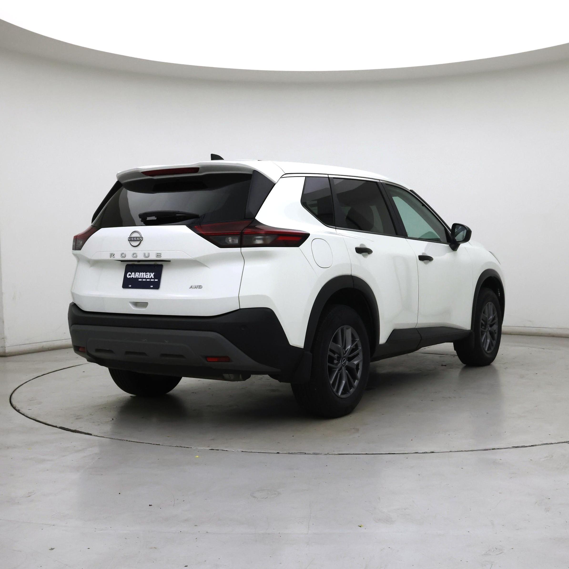 Thumbnail: 2023 Nissan Rogue - 8