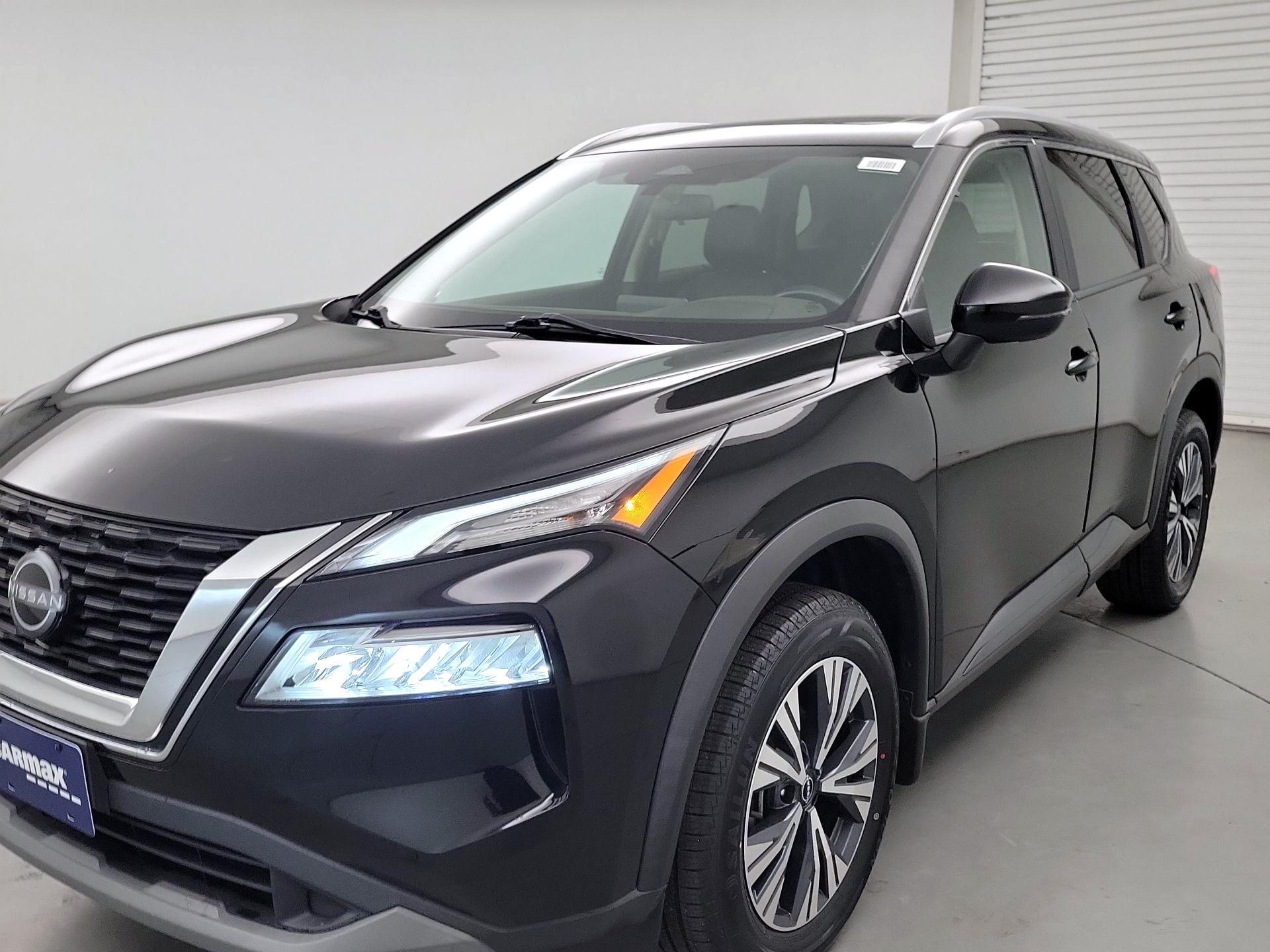 Thumbnail: 2023 Nissan Rogue - 3