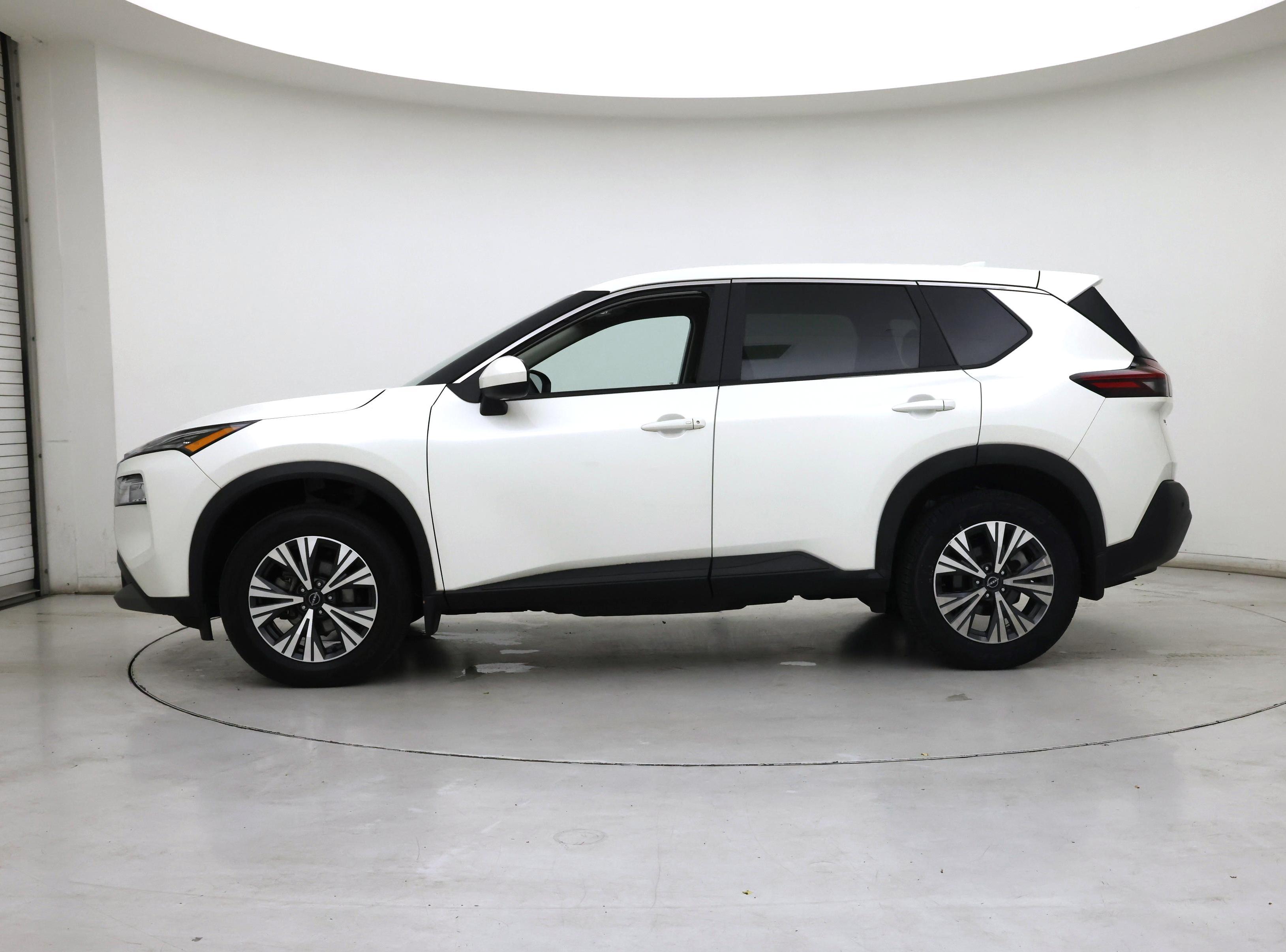 Thumbnail: 2023 Nissan Rogue - 3