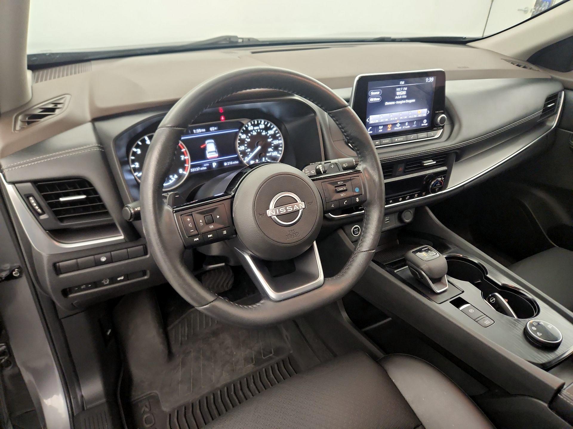 Thumbnail: 2023 Nissan Rogue - 8