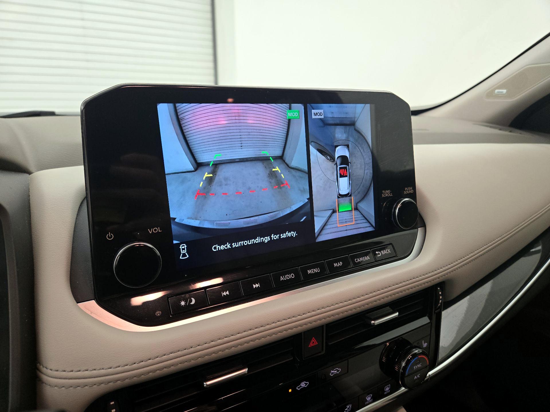 Thumbnail: 2023 Nissan Rogue - 14