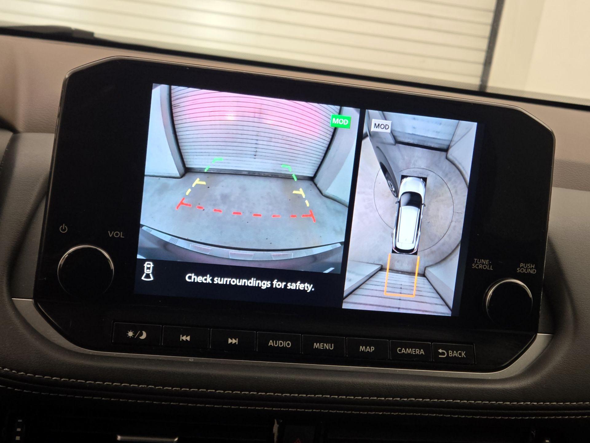 Thumbnail: 2023 Nissan Rogue - 14