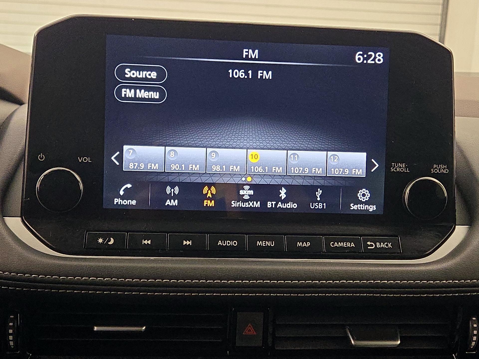 Thumbnail: 2023 Nissan Rogue - 15