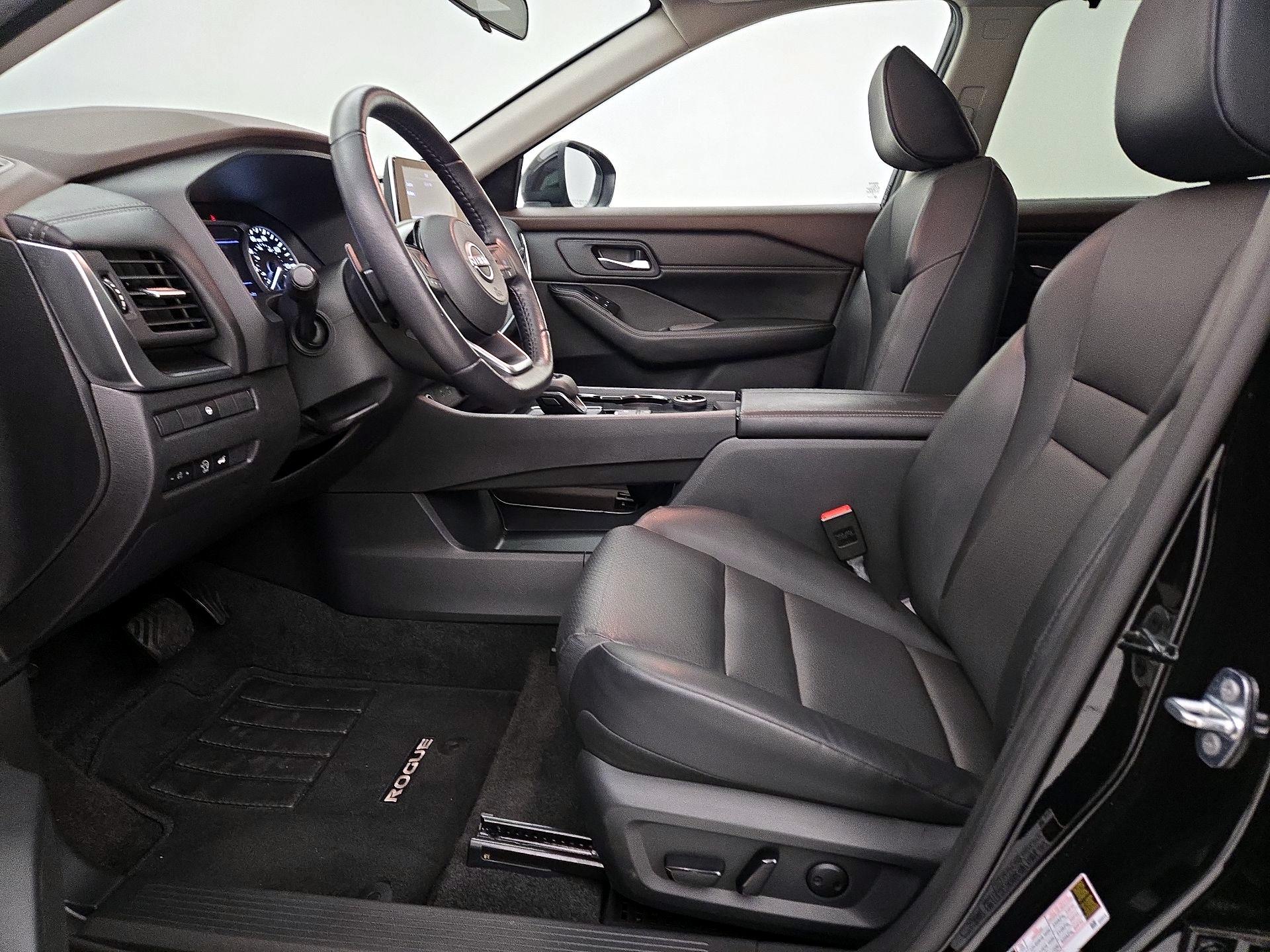 Thumbnail: 2023 Nissan Rogue - 11