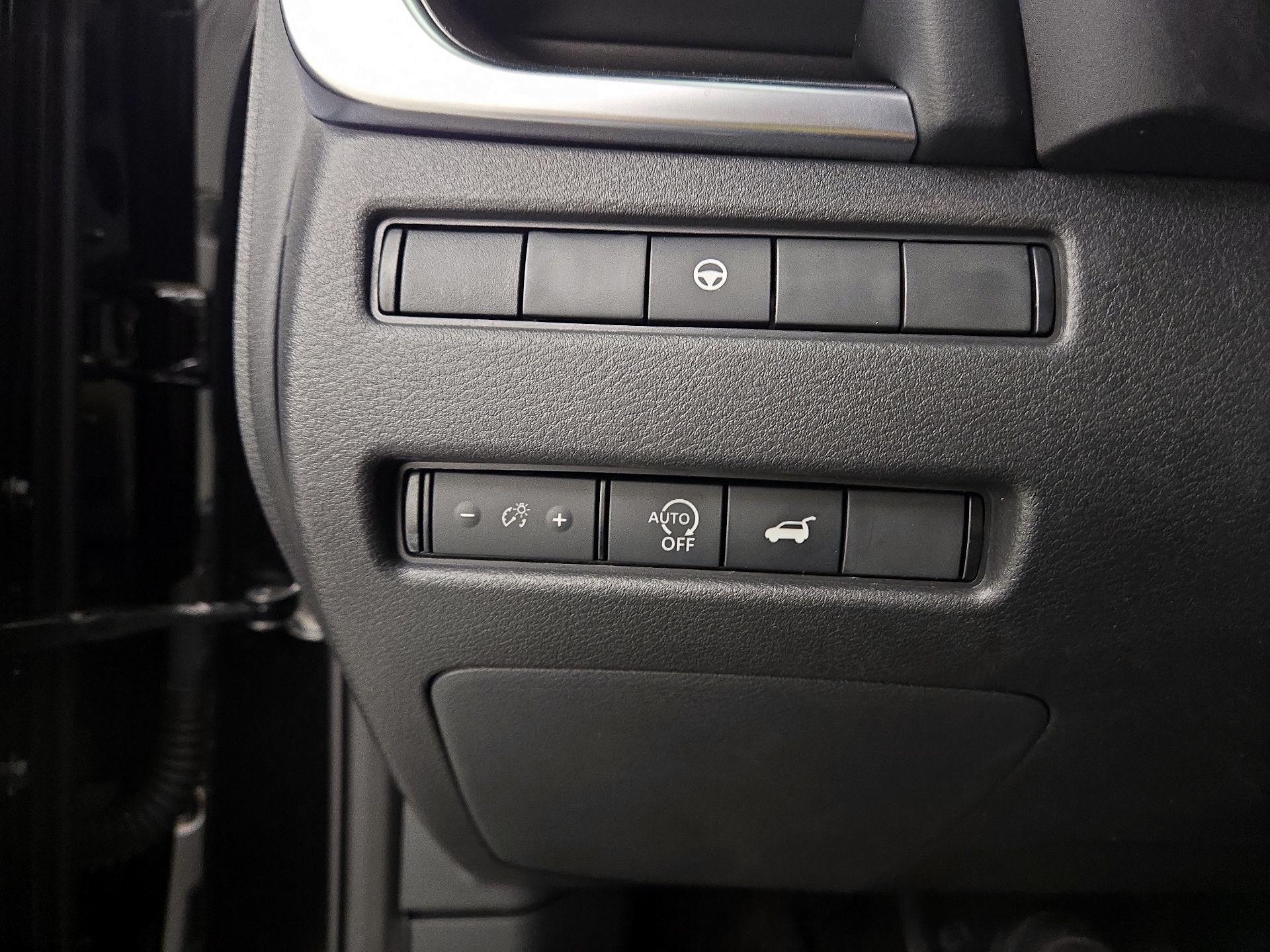 Thumbnail: 2023 Nissan Rogue - 13